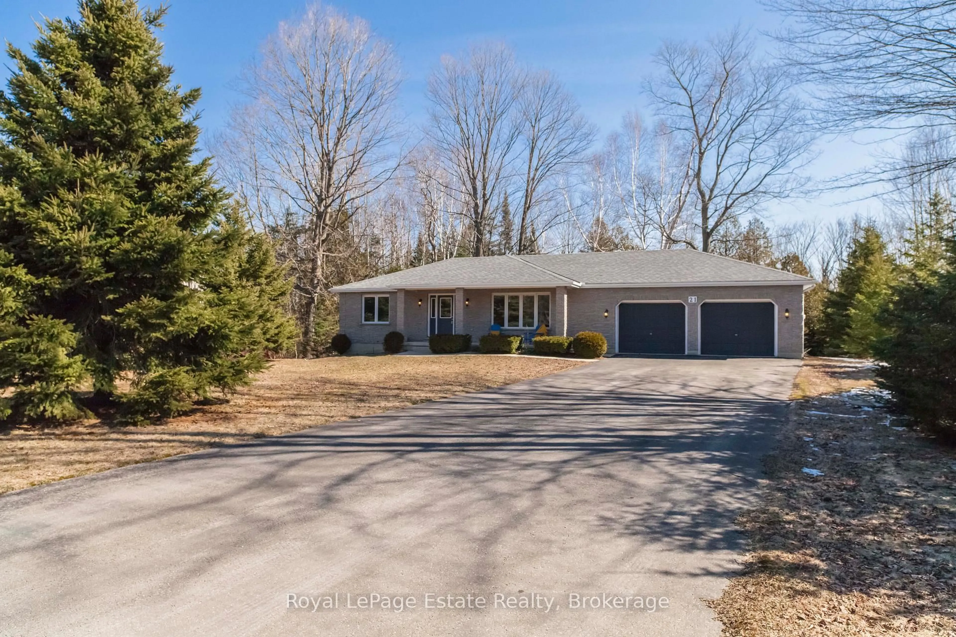 A pic from outside/outdoor area/front of a property/back of a property/a pic from drone, street for 21 Sauble Woods Cres, South Bruce Peninsula Ontario N0H 2G0