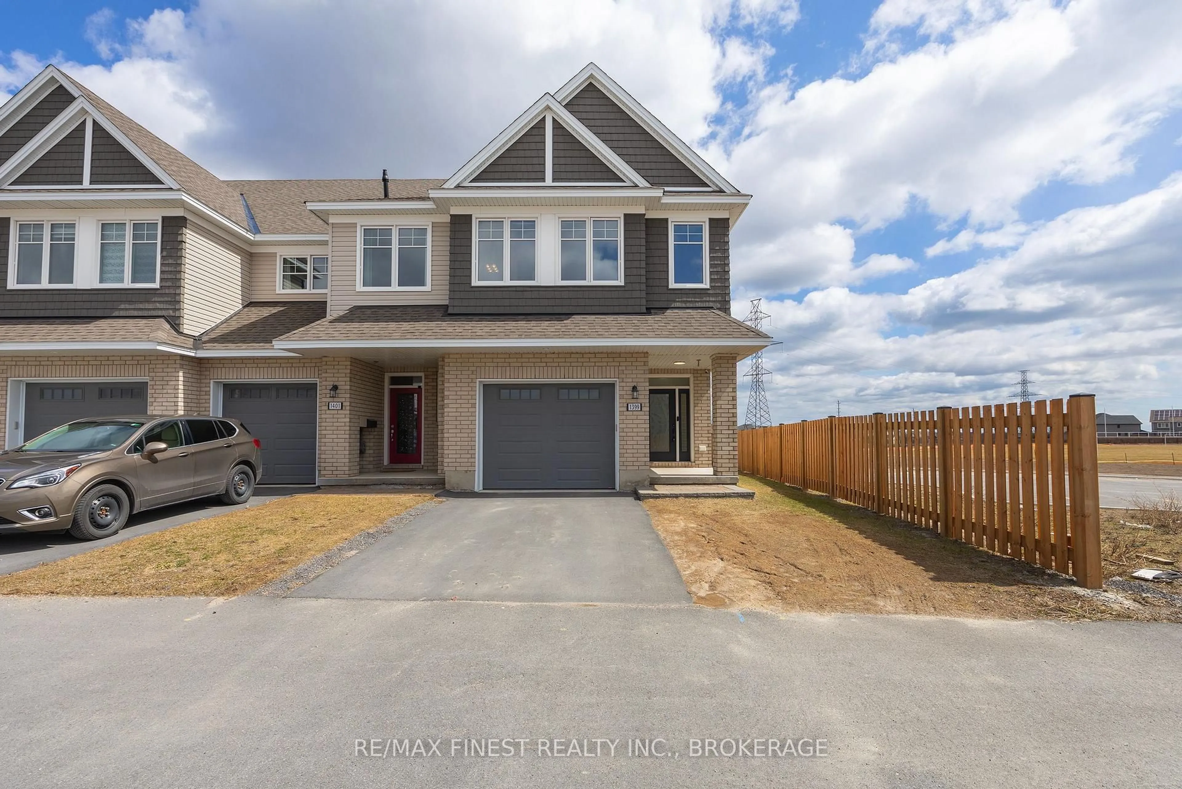 A pic from outside/outdoor area/front of a property/back of a property/a pic from drone, street for 1399 Demers Ave, Kingston Ontario K7M 0J1