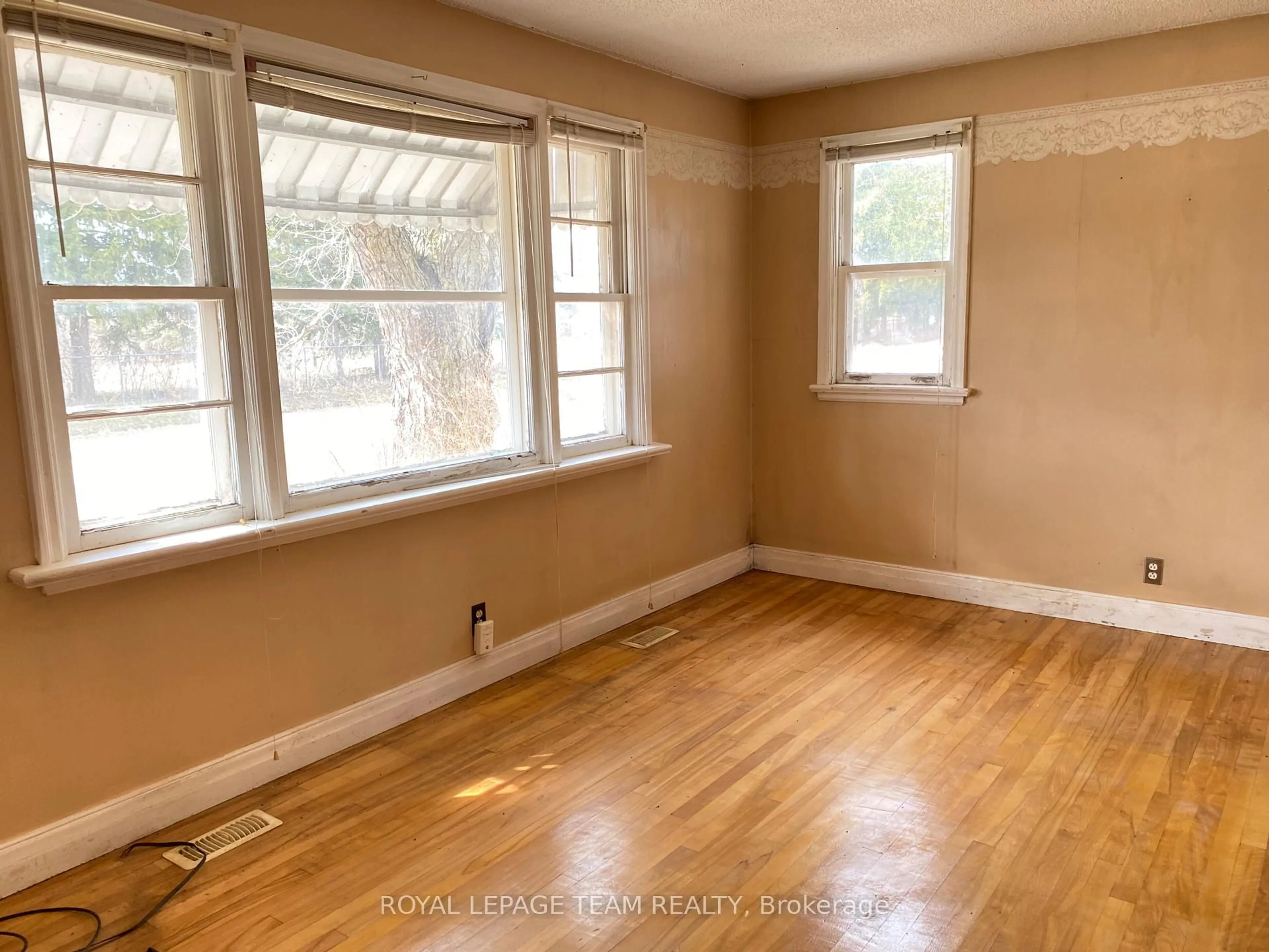 A pic of a room for 204 Baskin Dr, Arnprior Ontario K7S 3G8