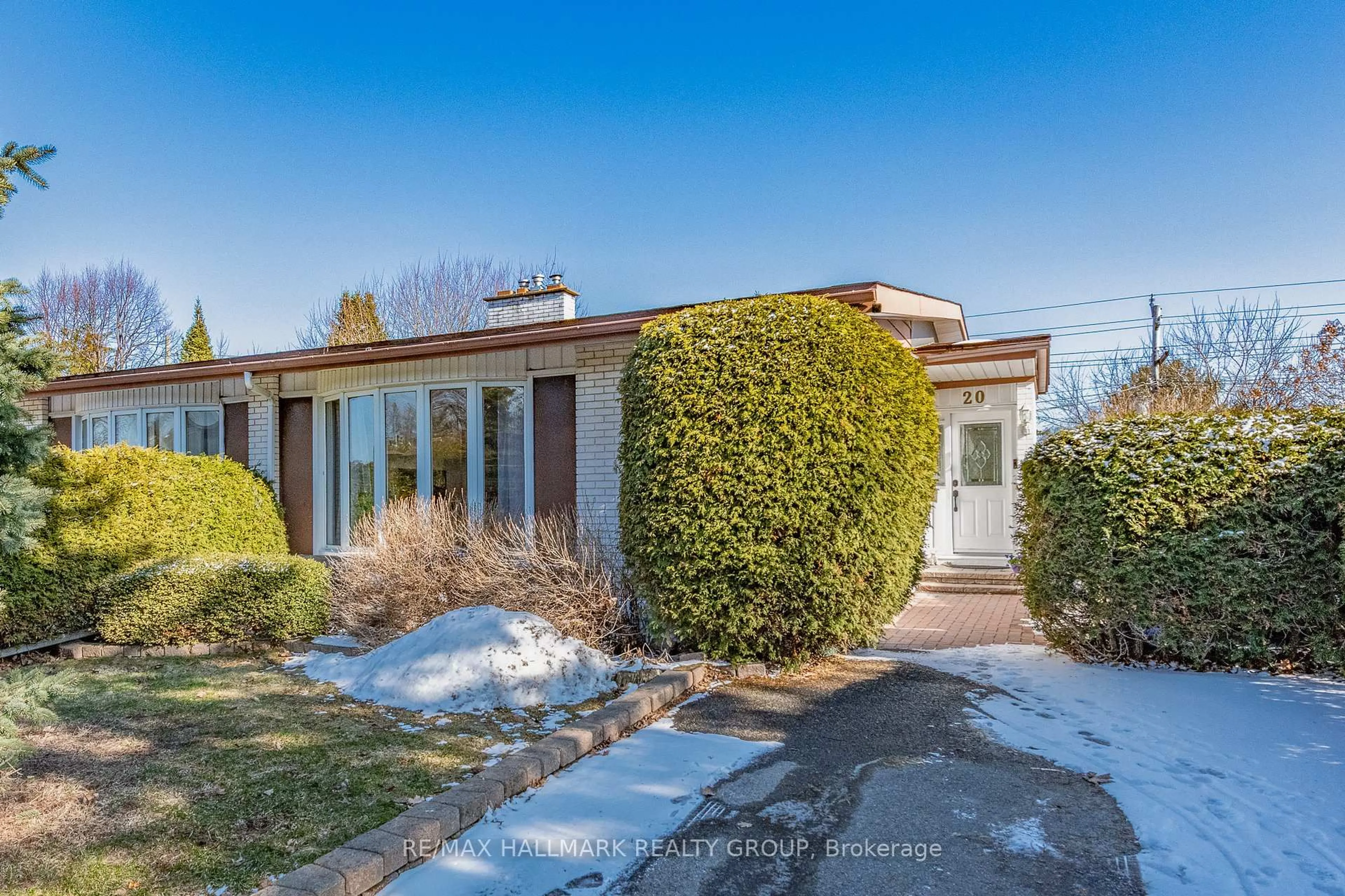 Unknown for 20 Mulvagh Ave, Ottawa Ontario K2E 6M6