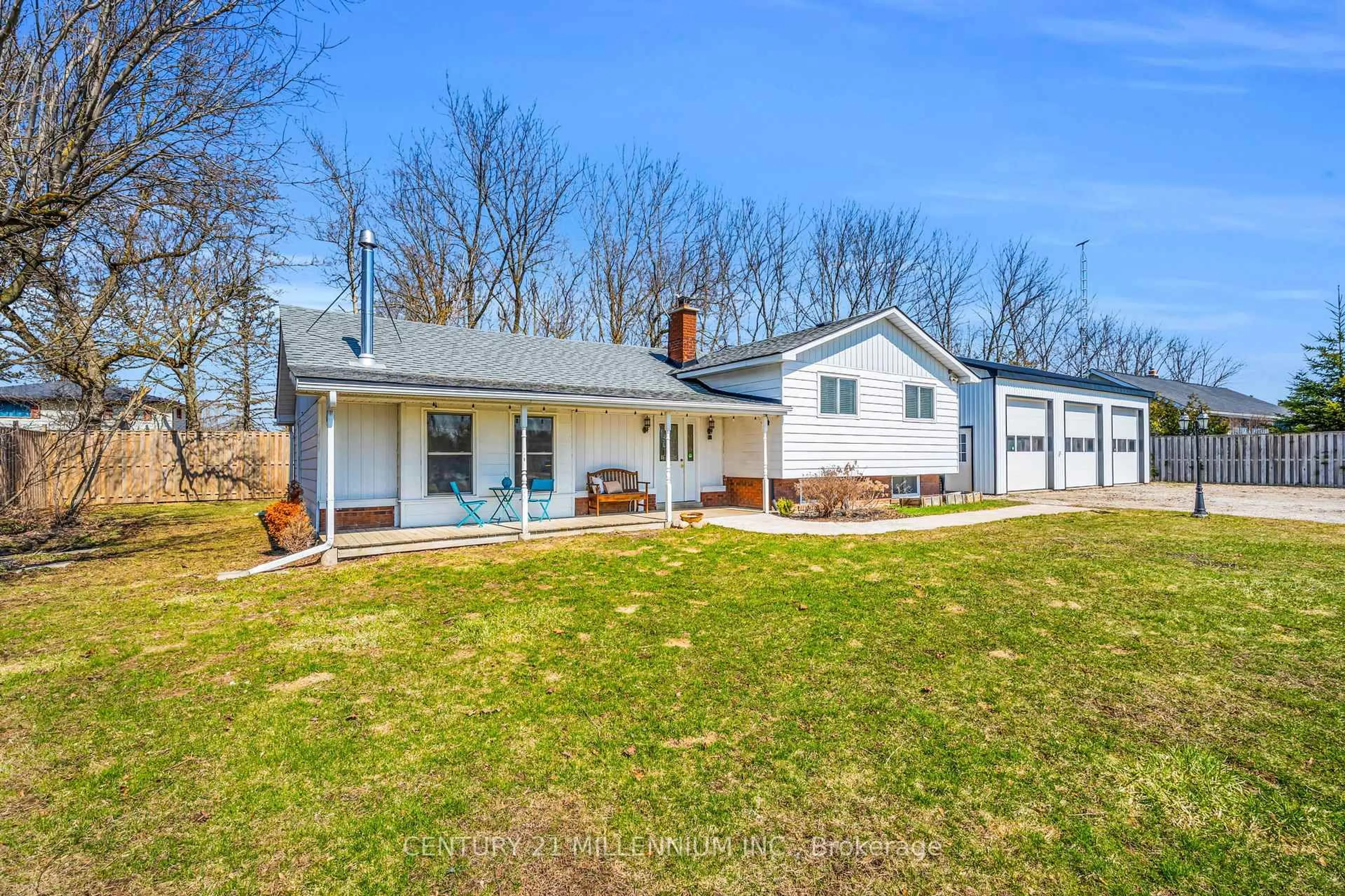 Home with vinyl exterior material, street for 5767 Fourth Line, Guelph/Eramosa Ontario N0B 2K0