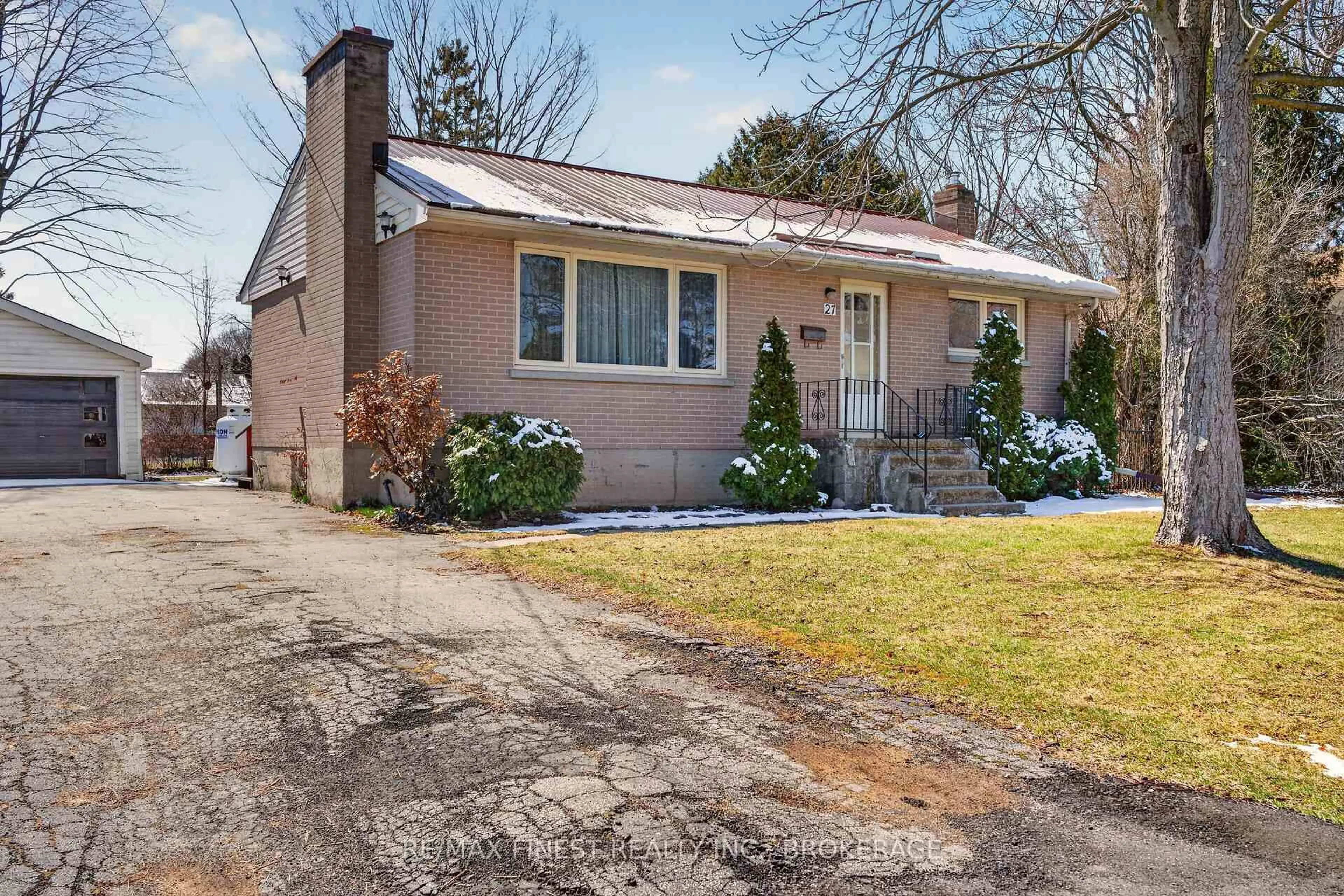 Home with brick exterior material, street for 27 Lennox St, Kingston Ontario K7M 4S1