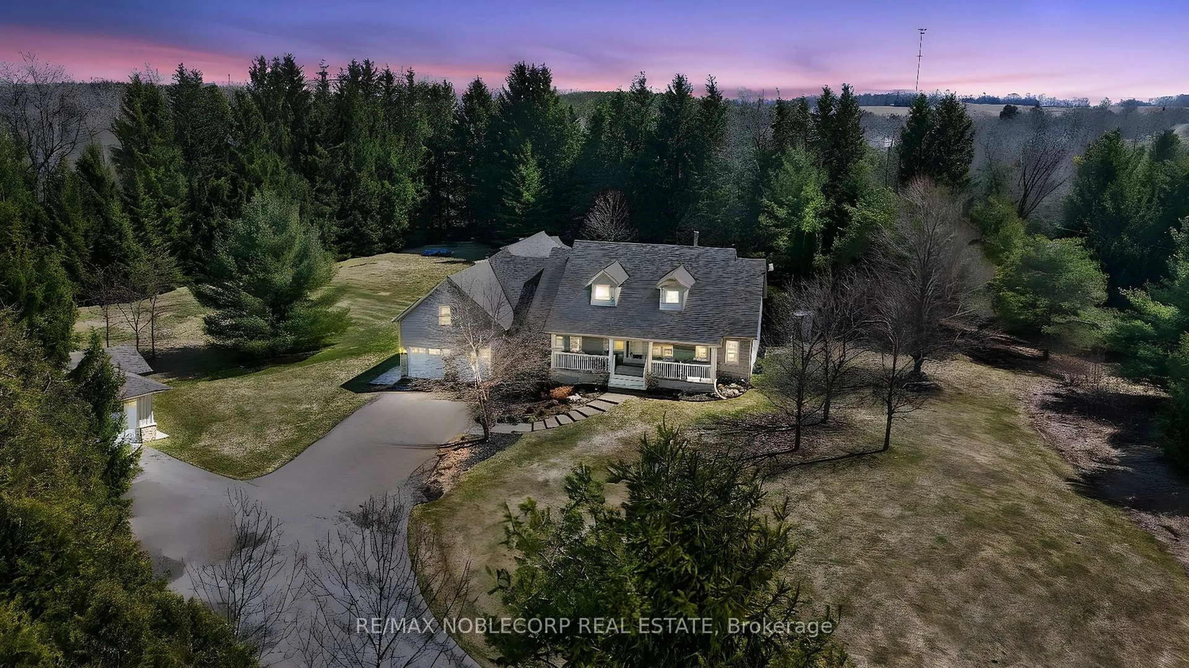 A pic from outside/outdoor area/front of a property/back of a property/a pic from drone, unknown for 793073 3rd Line, Mono Ontario L9W 5X6