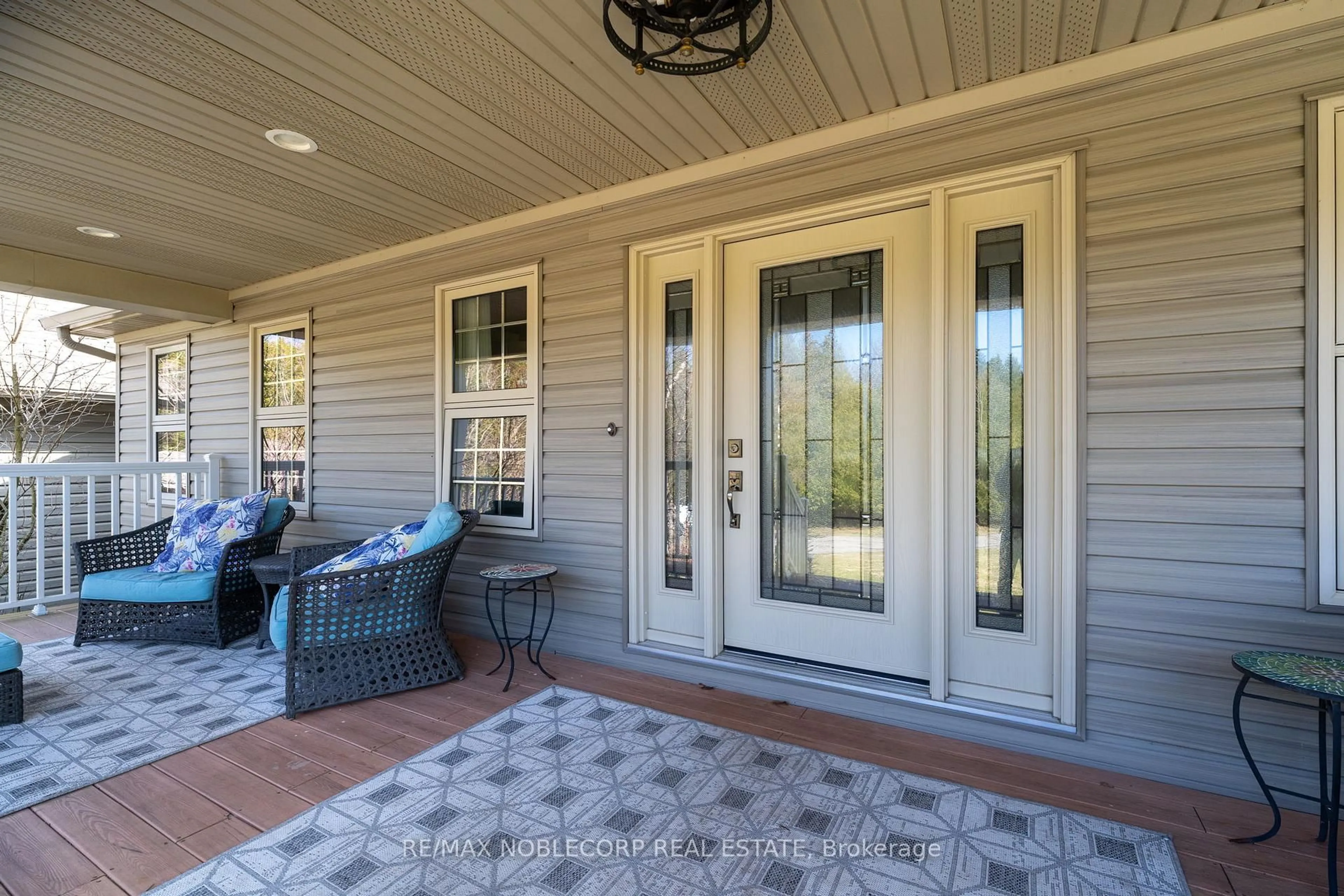 Indoor entryway for 793073 3rd Line, Mono Ontario L9W 5X6