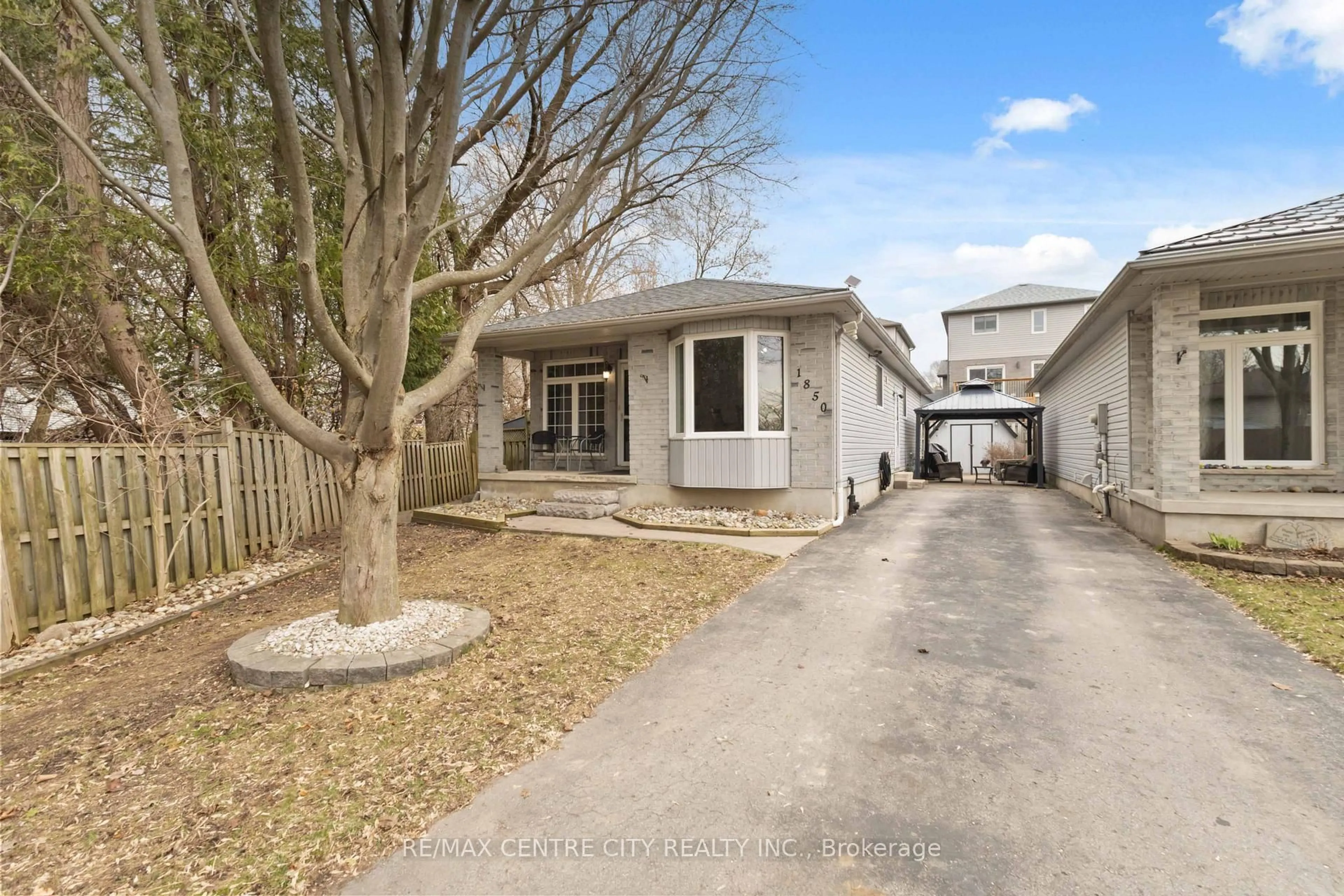 Unknown for 1850 Purcell Dr, London East Ontario N5W 6E3