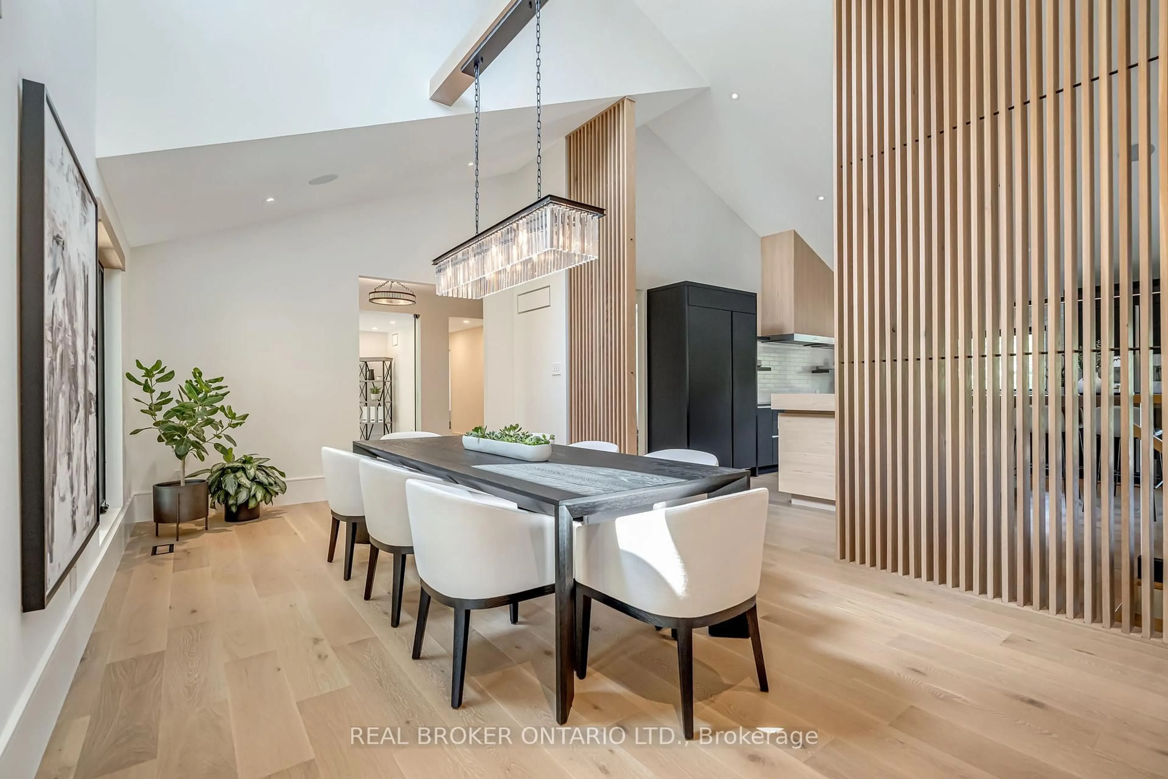 Unknown for 18 Fox Run Dr, Puslinch Ontario N0B 2J0