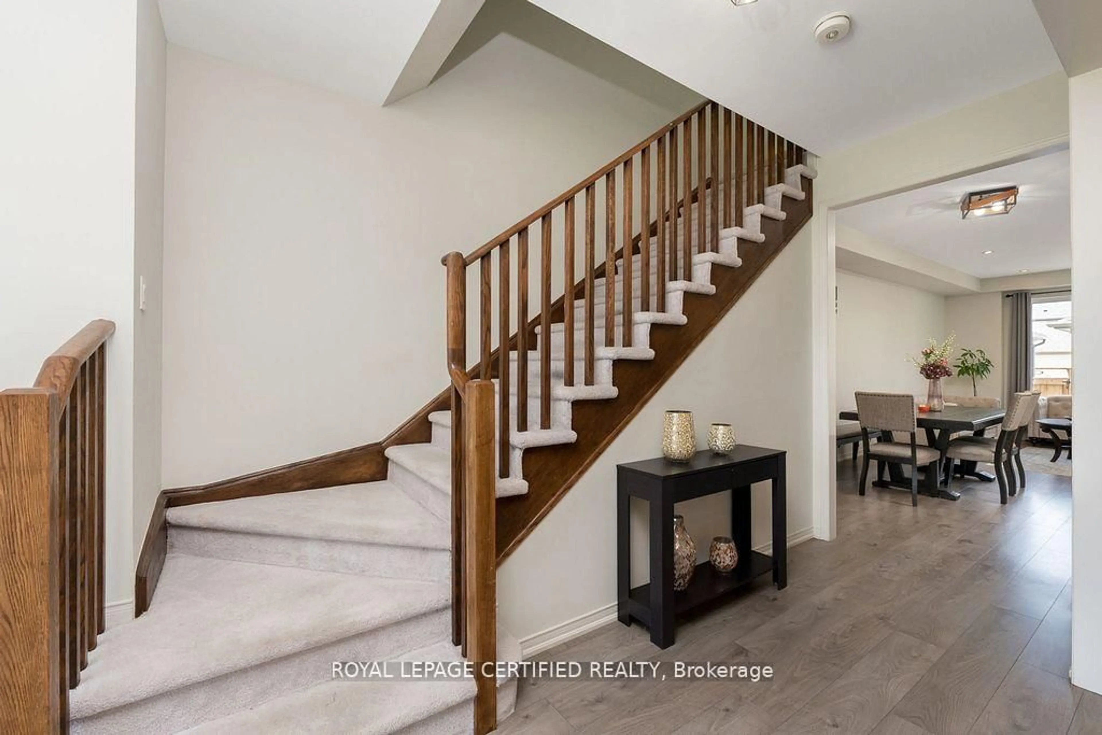 Unknown for 25 Elliot St #2, Centre Wellington Ontario N1M 0H6