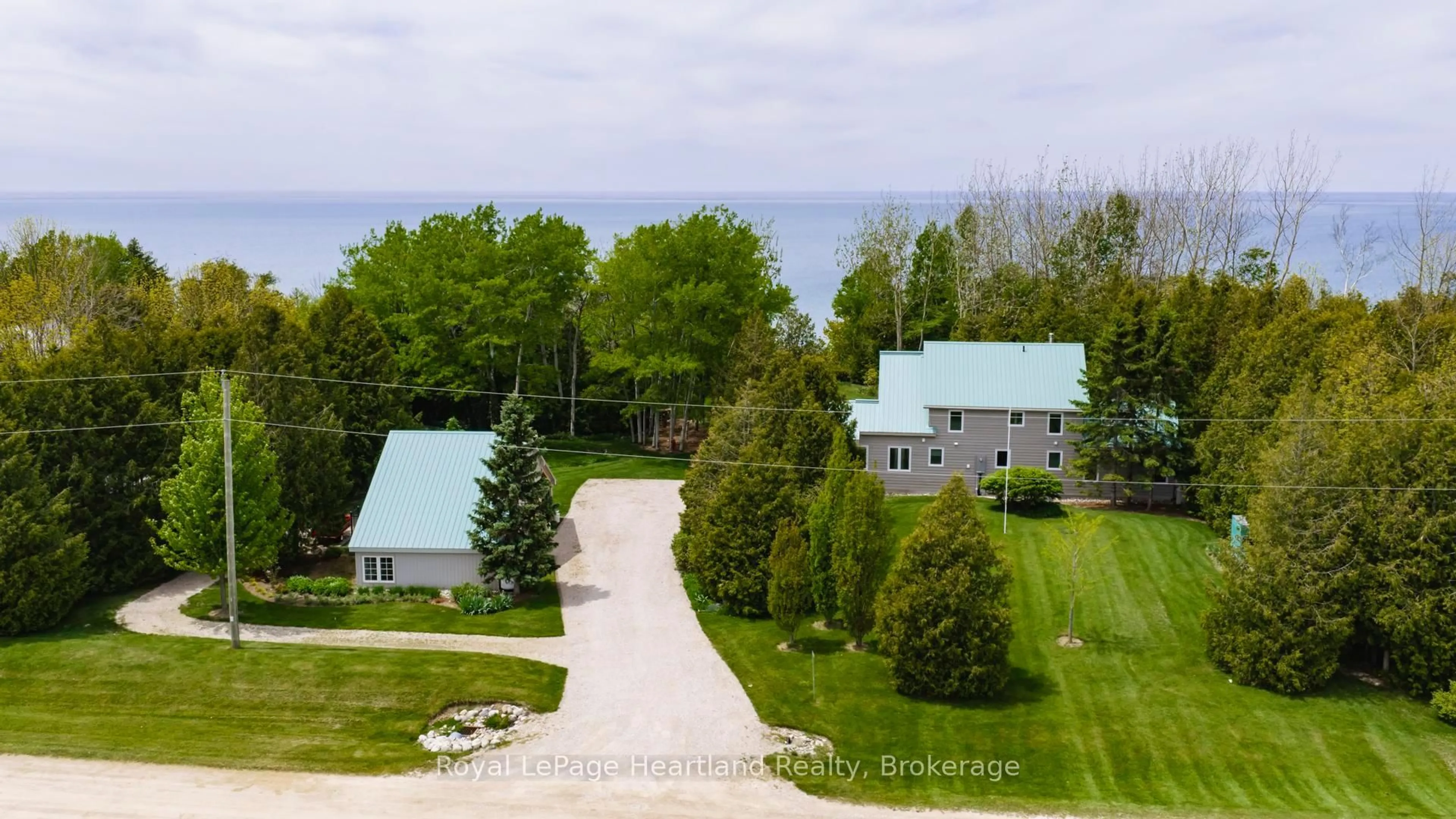 A pic from outside/outdoor area/front of a property/back of a property/a pic from drone, water/lake/river/ocean view for 84539 RIDGE Dr, Ashfield-Colborne-Wawanosh Ontario N7A 3X9