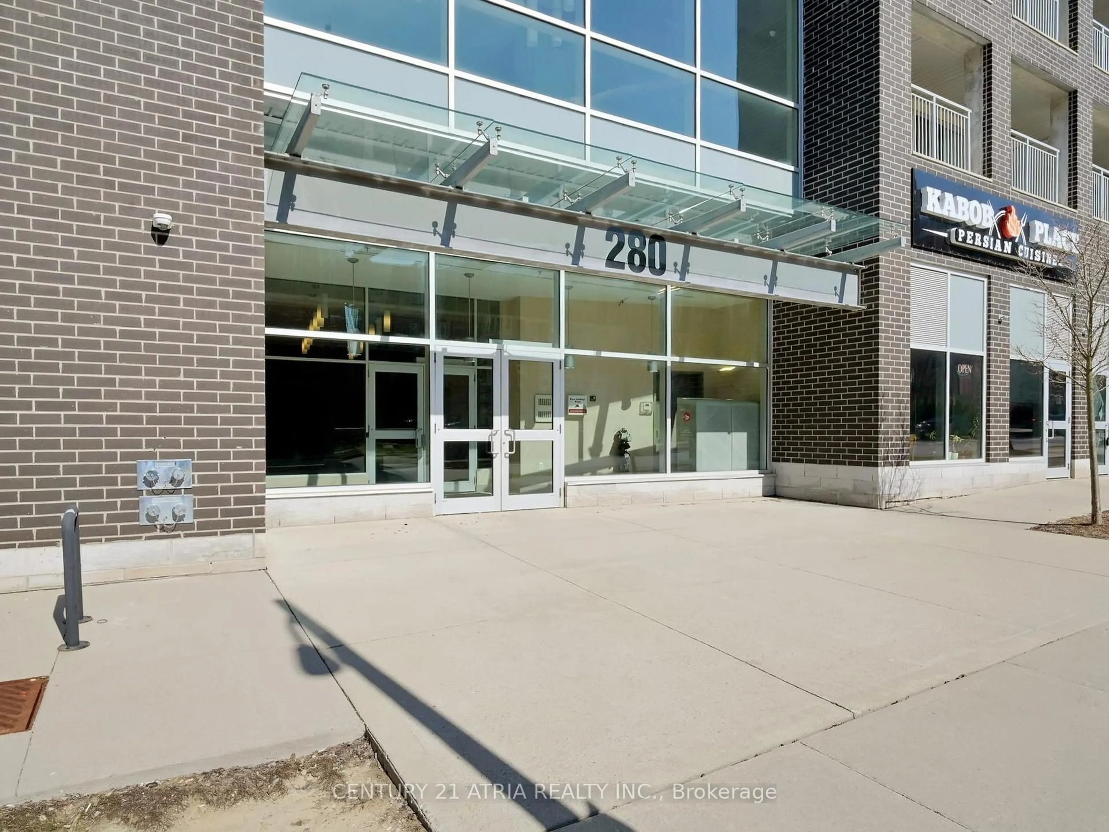 Indoor foyer for 280 Lester St #308, Waterloo Ontario N2L 0G2