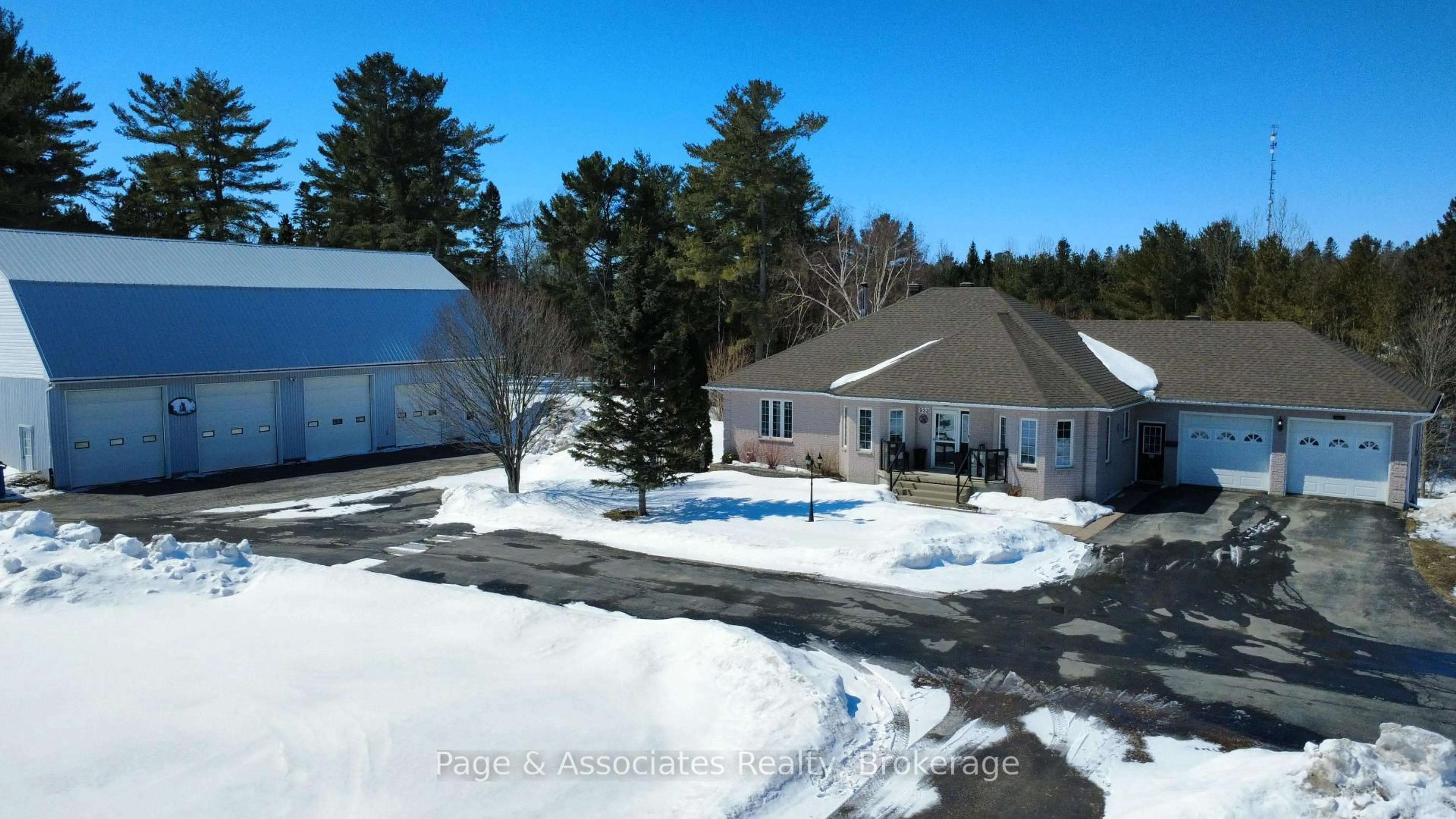 A pic from outside/outdoor area/front of a property/back of a property/a pic from drone, unknown for 933 Arcand Rd, West Nipissing Ontario P0H 1G0