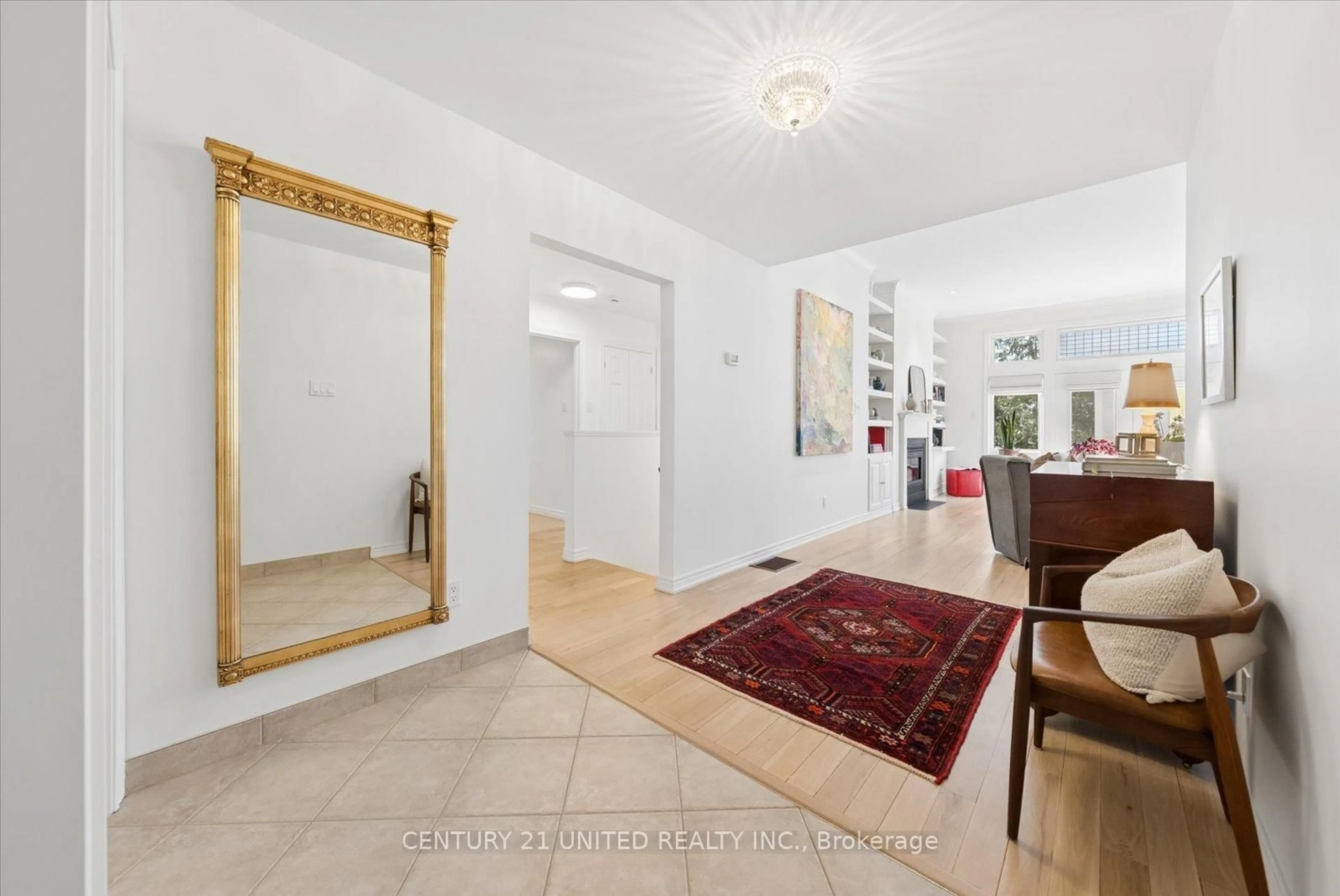 Indoor foyer for 1850 Cherryhill Rd #9, Peterborough Ontario K9K 2E3