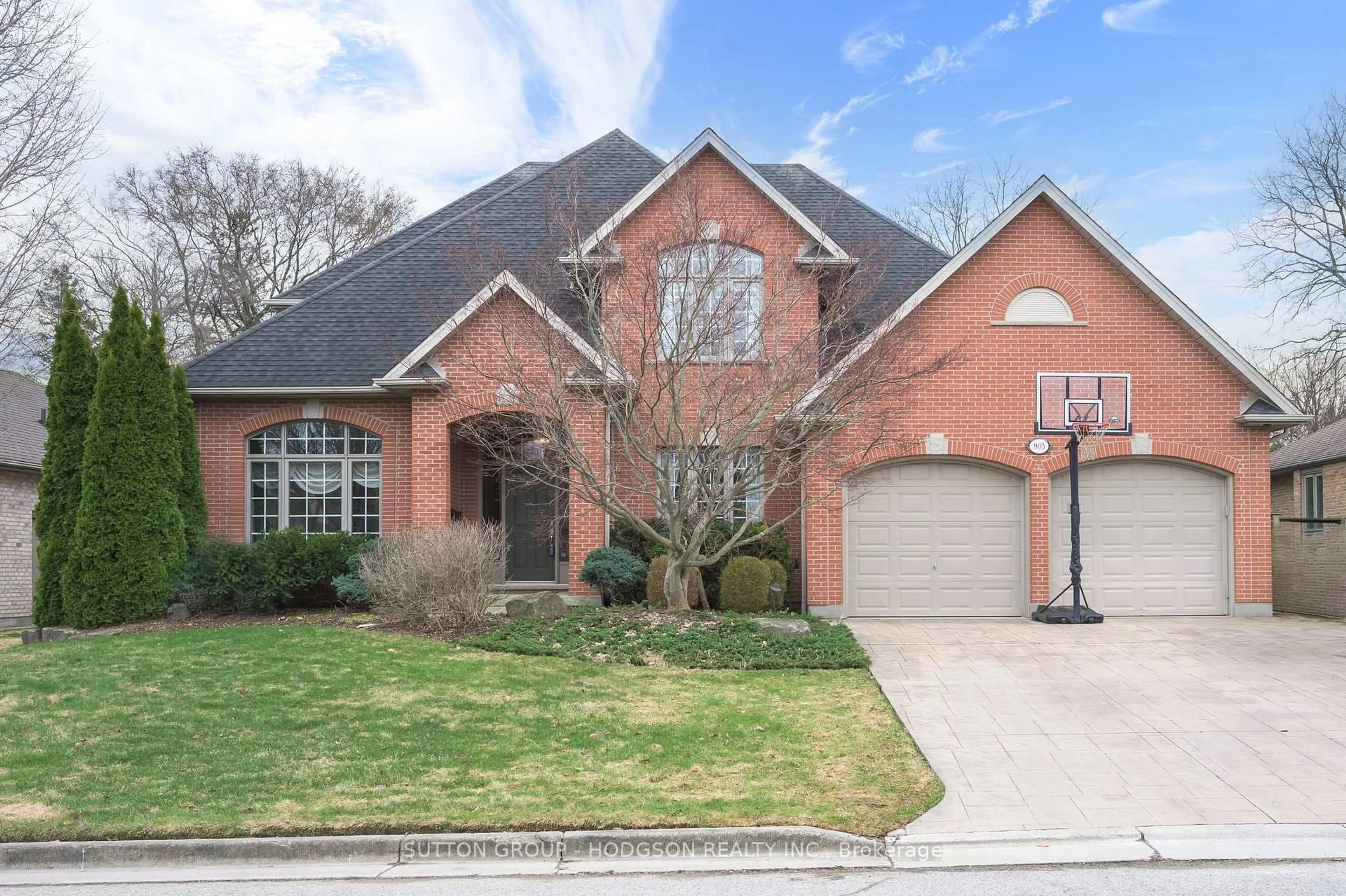 Home with brick exterior material, street for 903 Manchester Rd, London North Ontario N6H 5H3