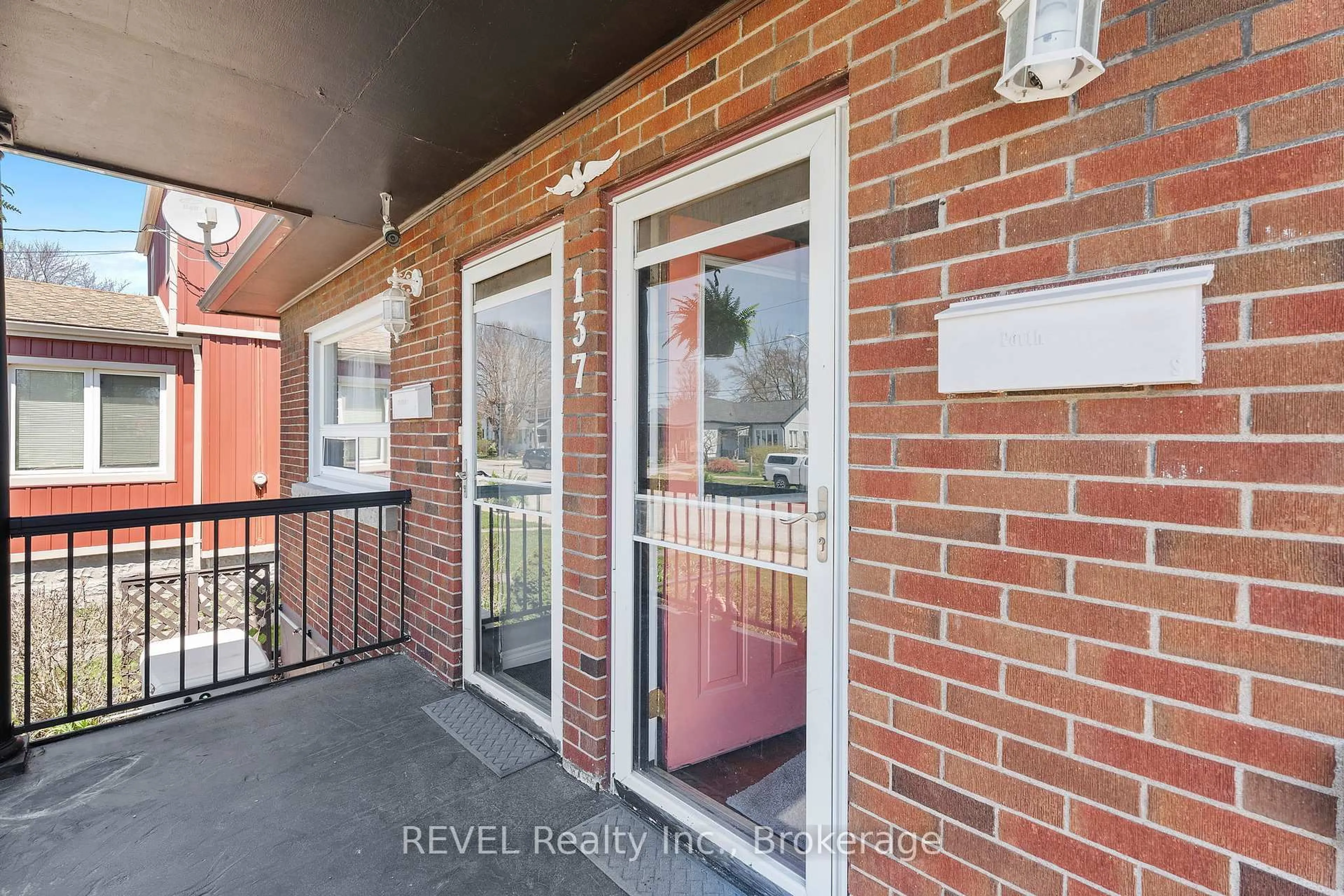 Unknown for 137 Wellington St, Port Colborne Ontario L3K 2K1