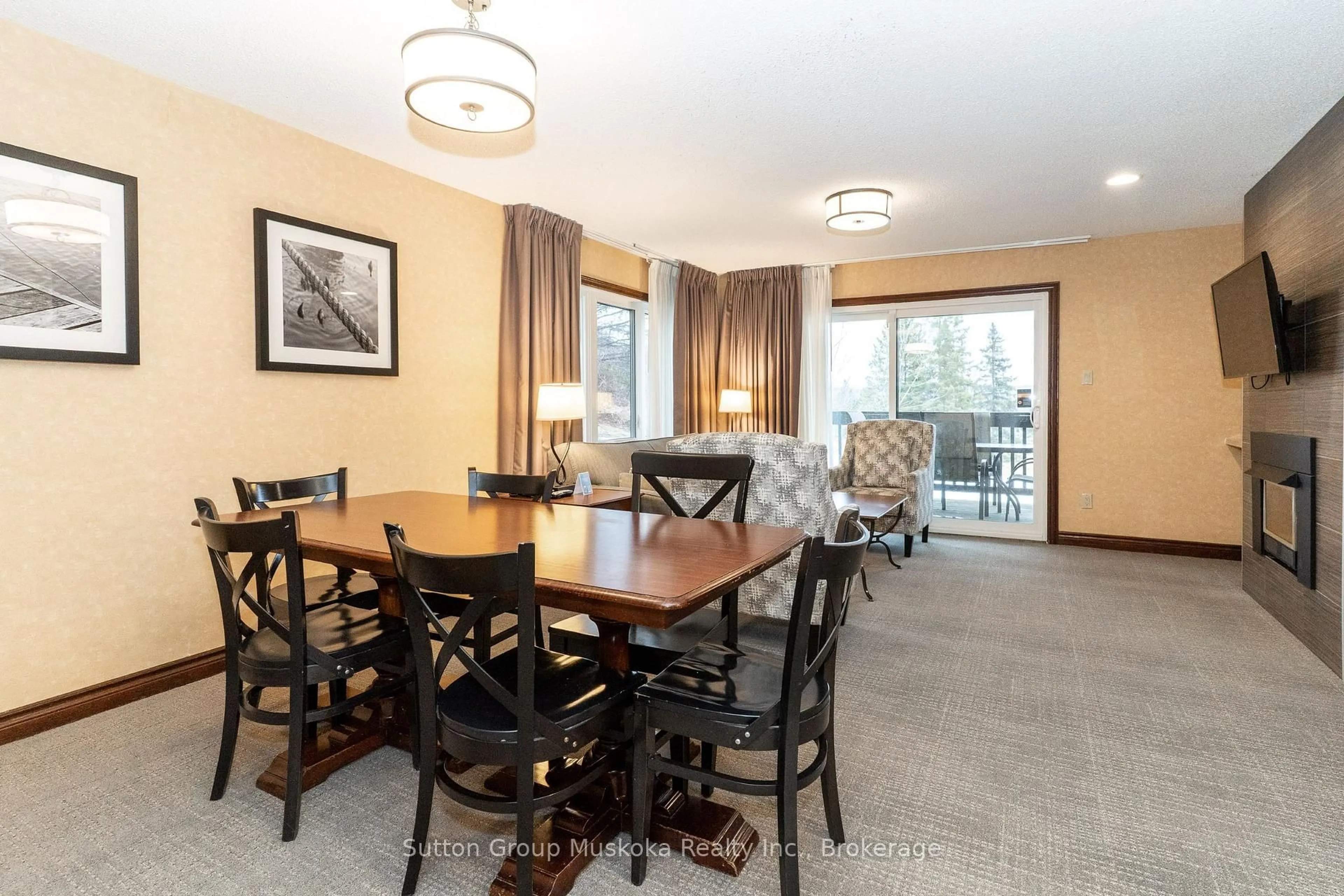 Dining room, unknown for 31-101 The Greens Dr, Huntsville Ontario P1H 2E8