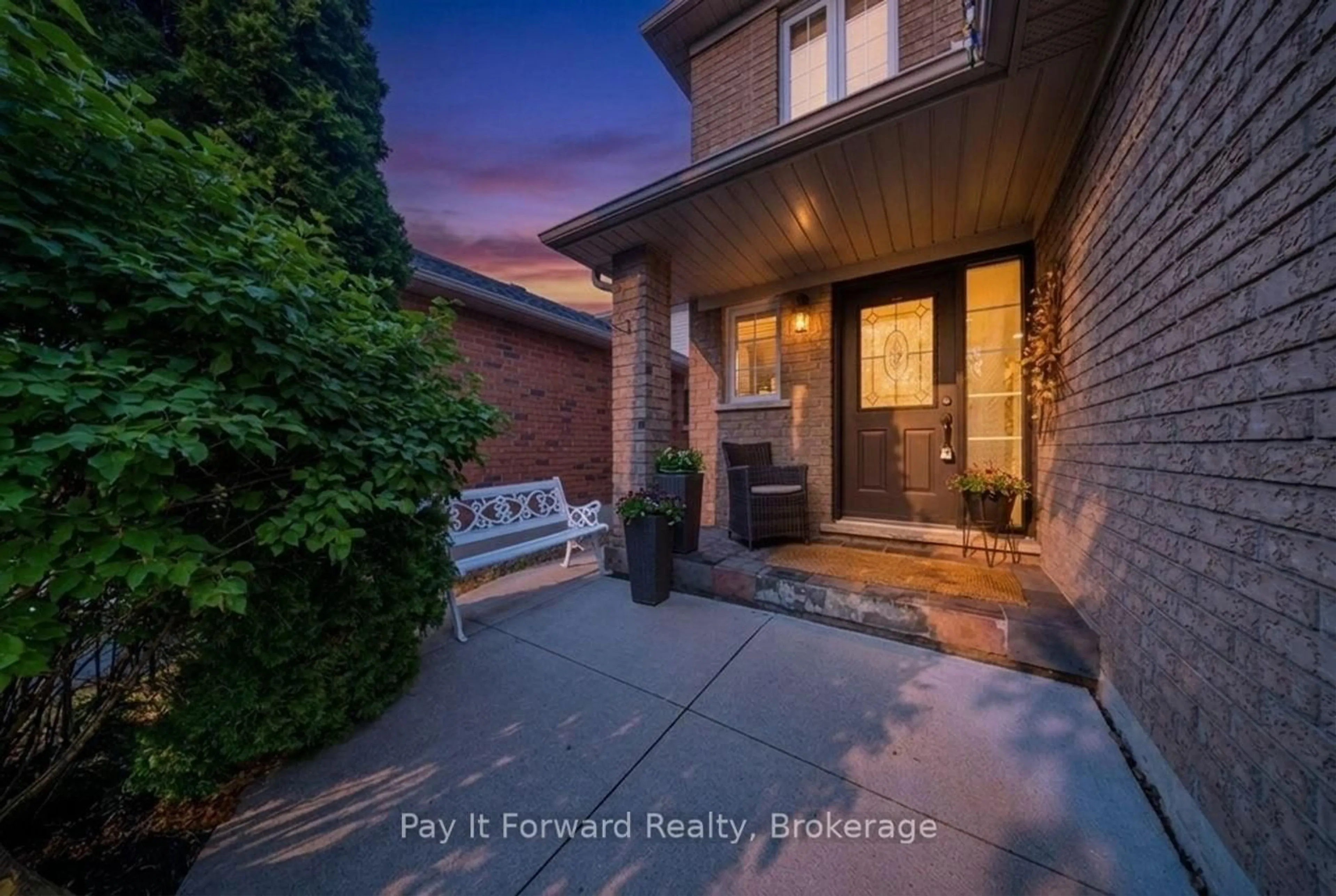 Unknown for 76 Shadyglen Dr, Hamilton Ontario L8J 3W8