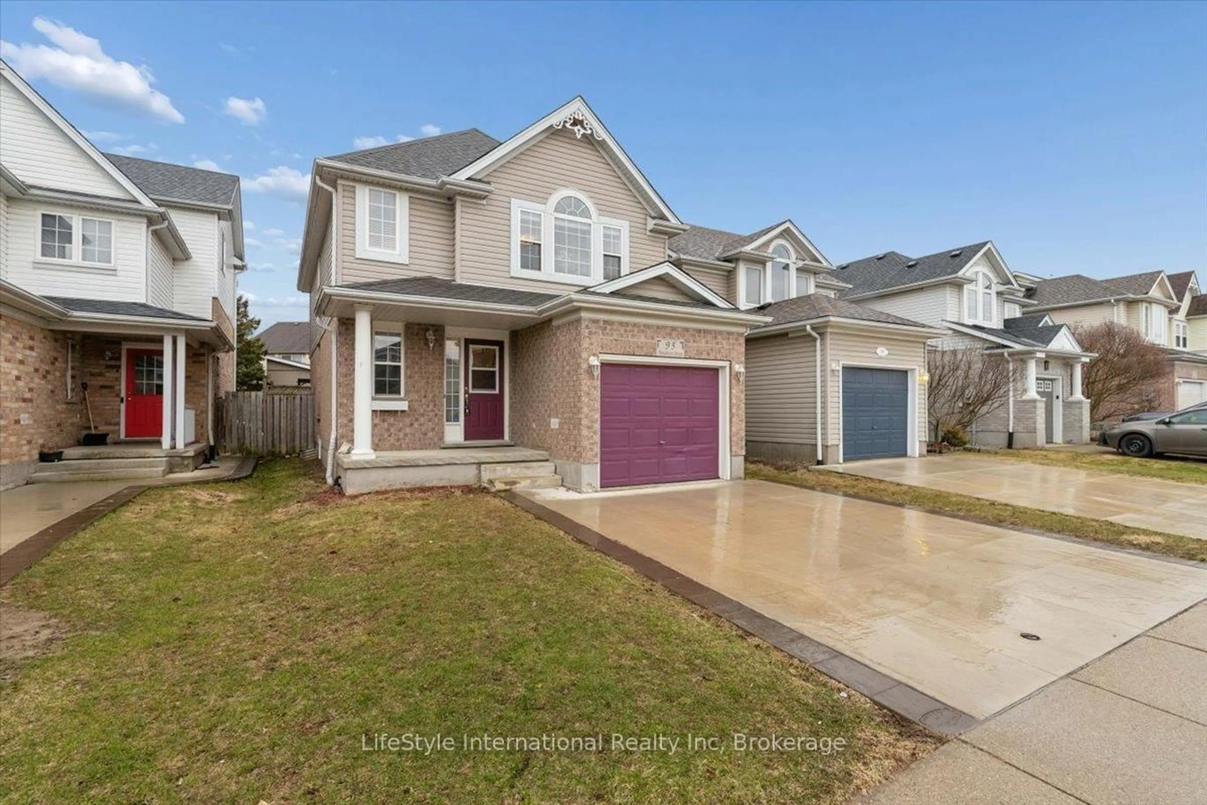 Home with vinyl exterior material, street for 95 Houghton St, Cambridge Ontario N3C 4L2