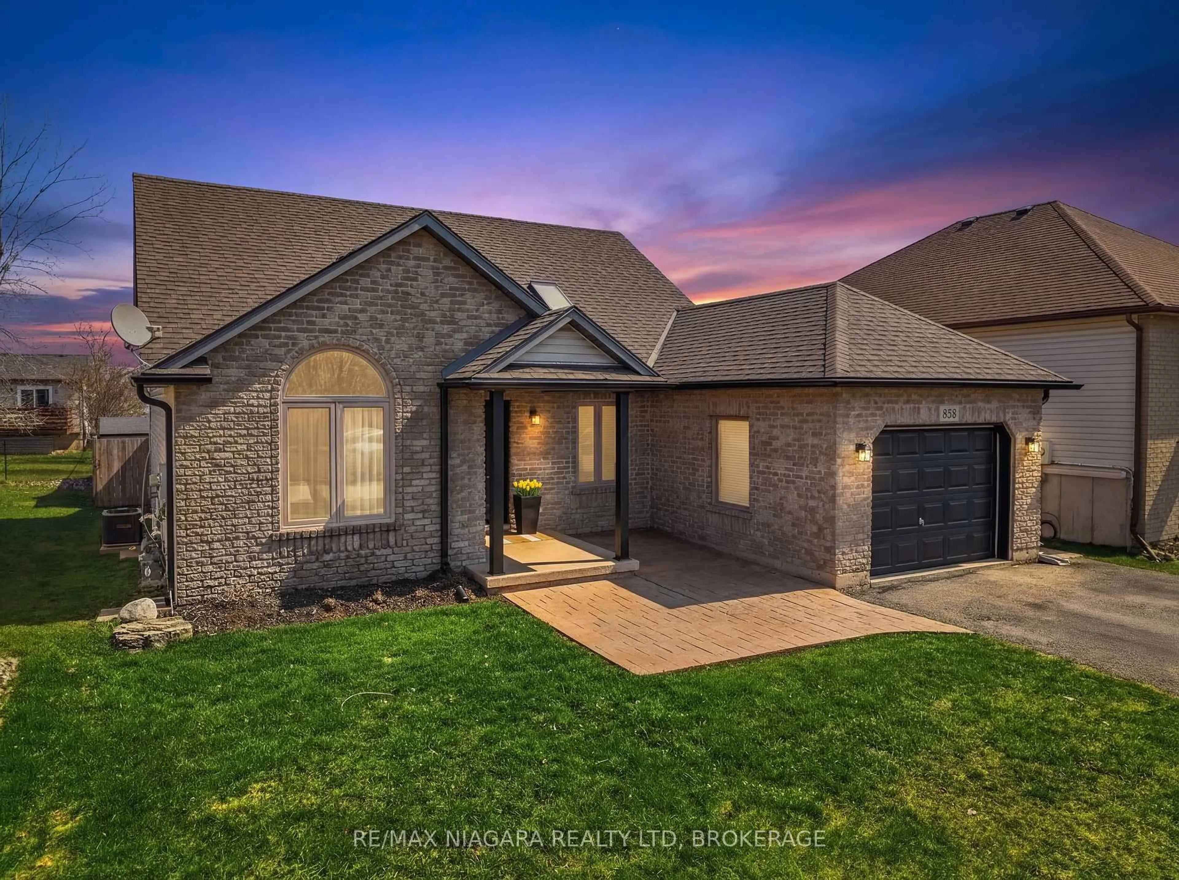 Home with brick exterior material, street for 858 Canada Dr, Fort Erie Ontario L2A 6E9