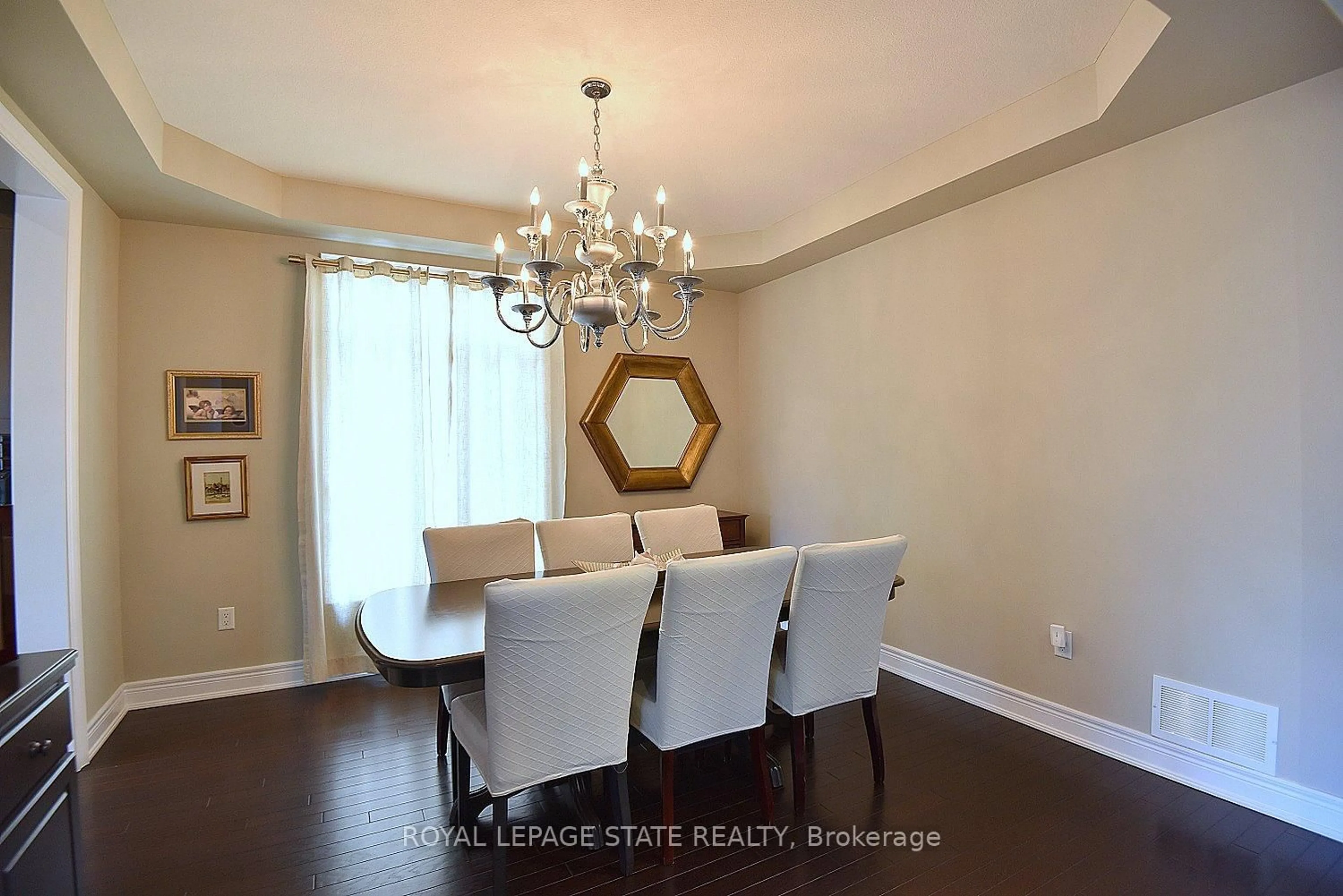 Dining room, unknown for 483 Valridge Dr, Hamilton Ontario L9G 0B2