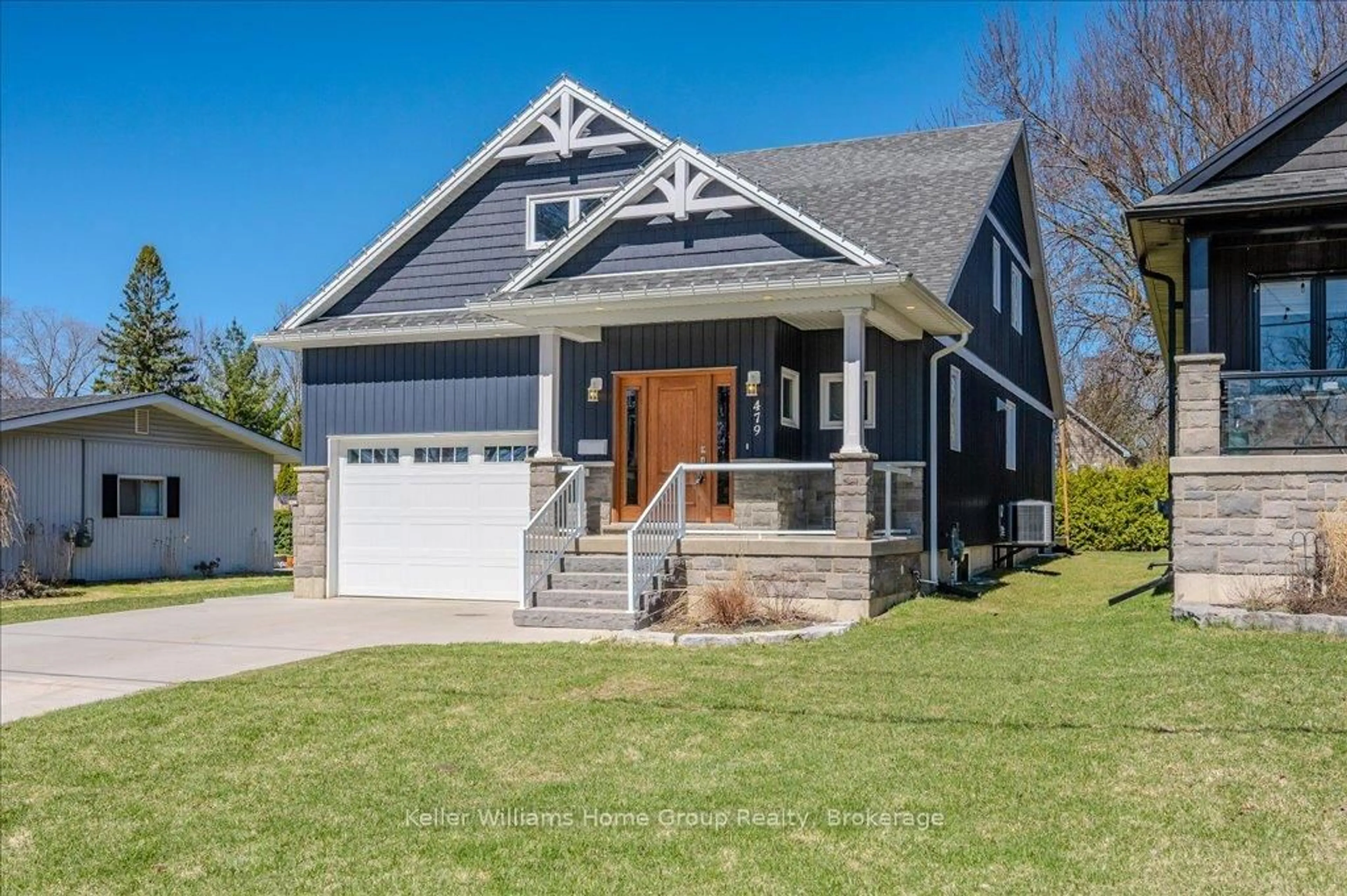 Home with vinyl exterior material, street for 479 St George St, Centre Wellington Ontario N1M 1K9