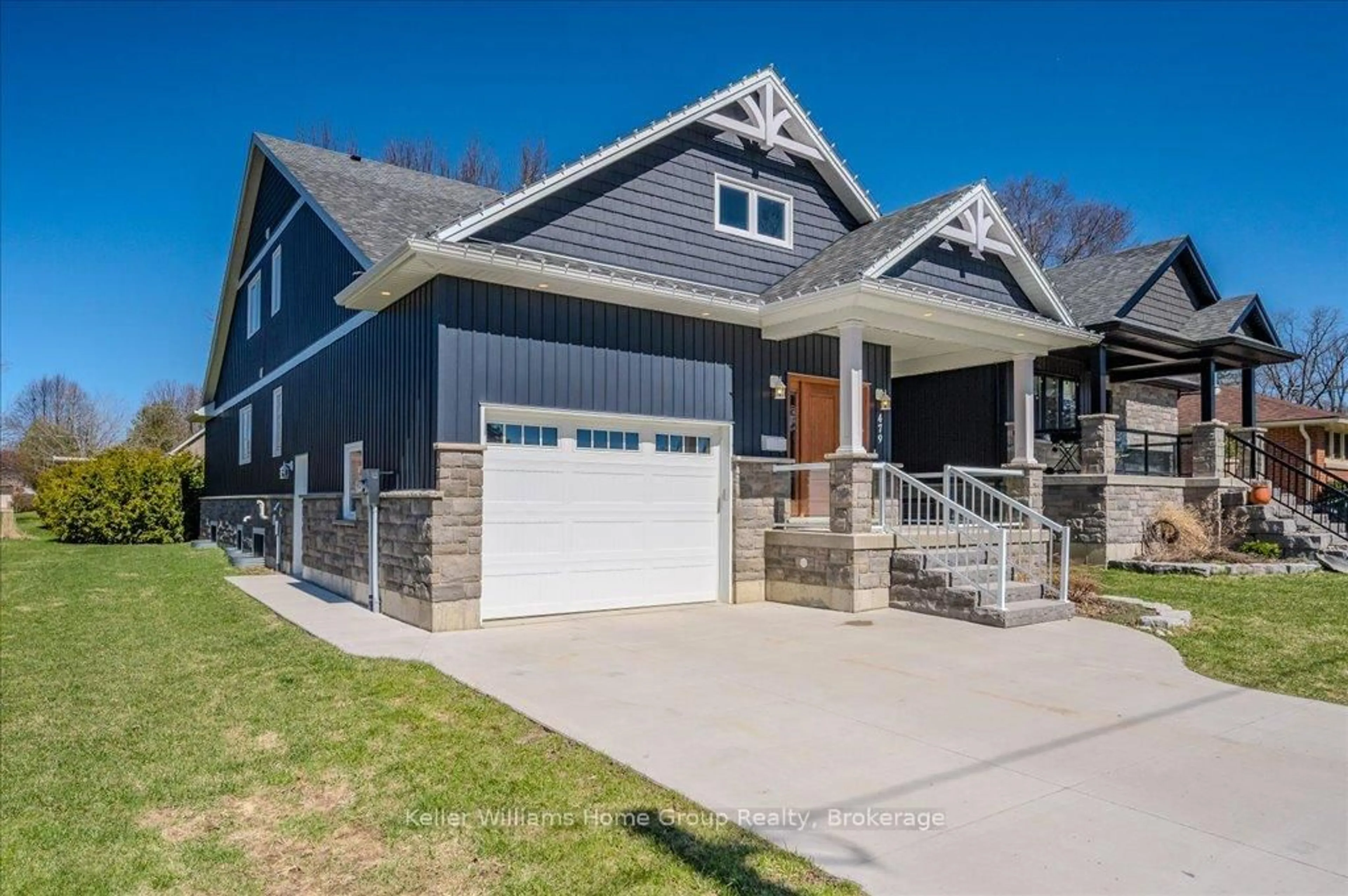 Home with vinyl exterior material, street for 479 St George St, Centre Wellington Ontario N1M 1K9