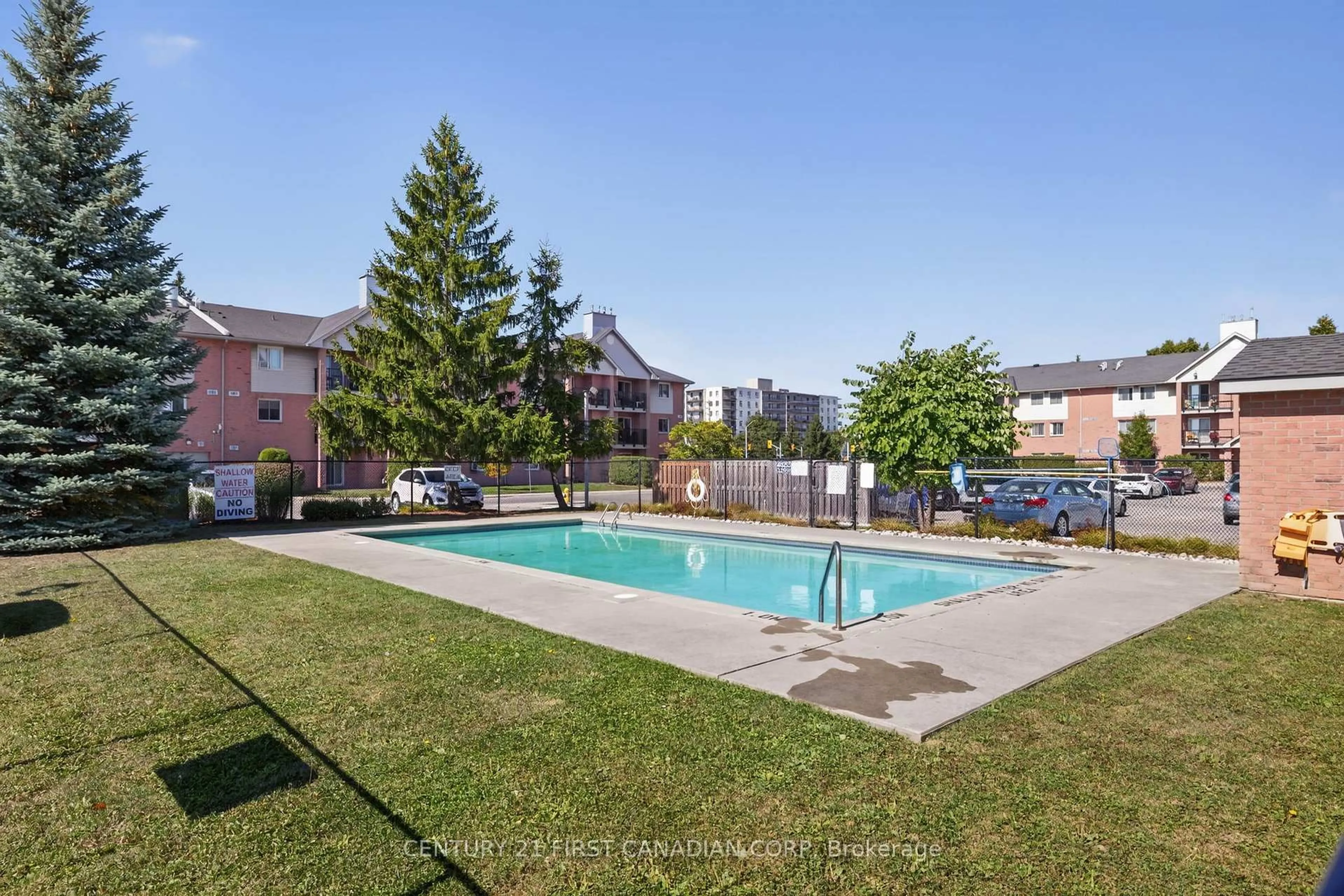 Pool for 144 Conway Dr #92, London South Ontario N6E 3N3