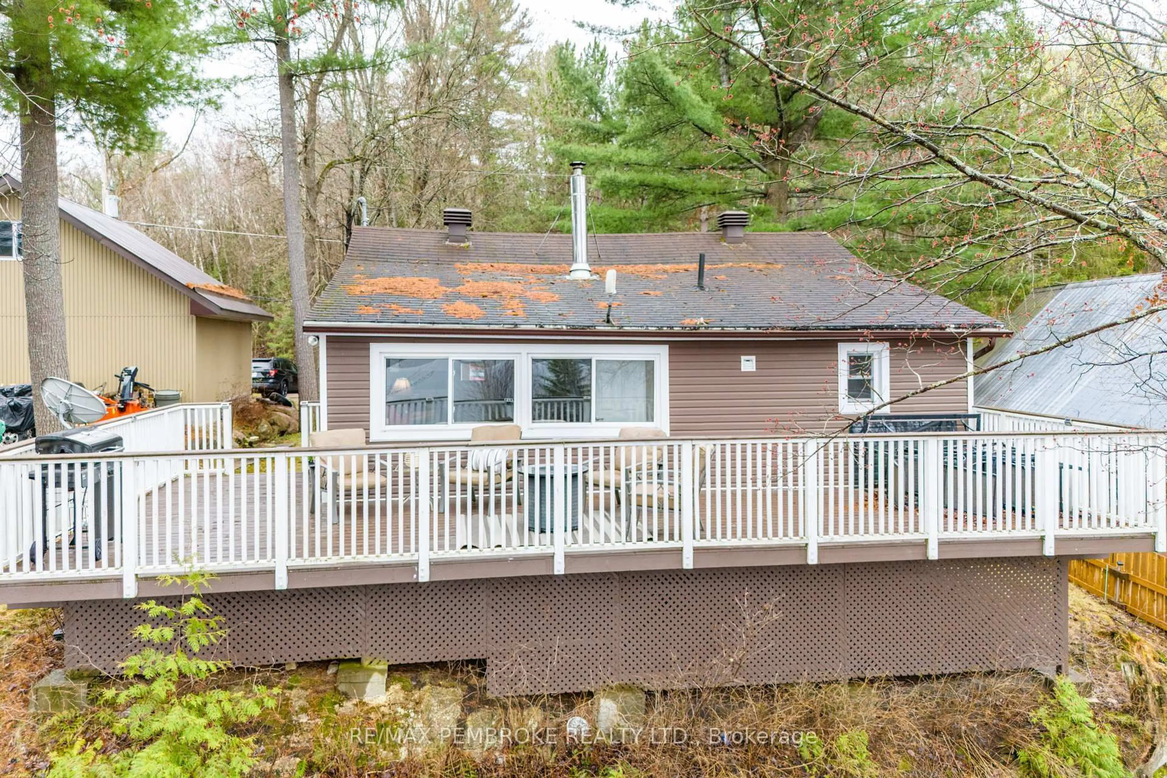 Unknown for 80 Macgregor Bay Tr, Pembroke Ontario K8A 8K9