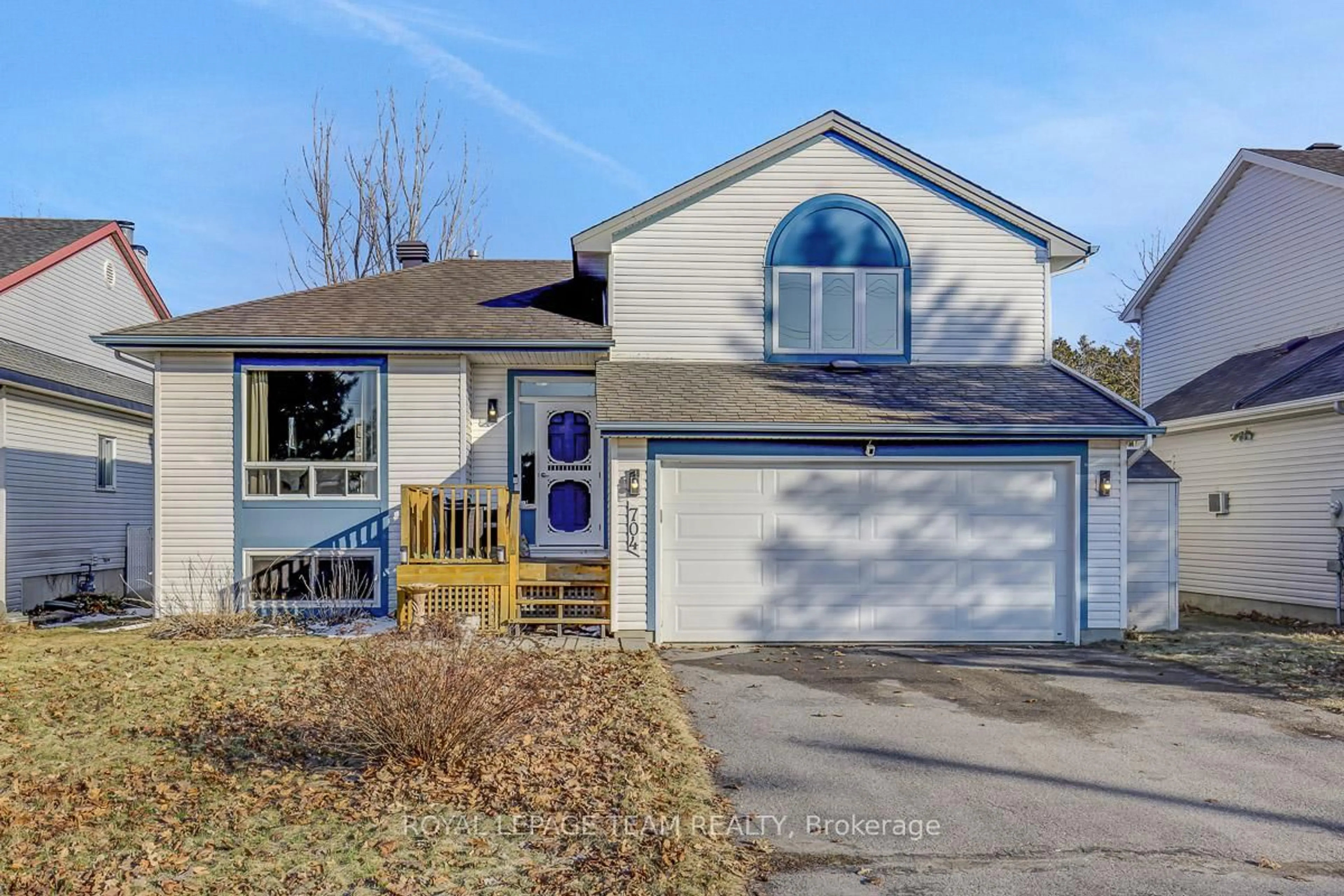 Home with vinyl exterior material, street for 704 Maley St, North Grenville Ontario K0G 1J0