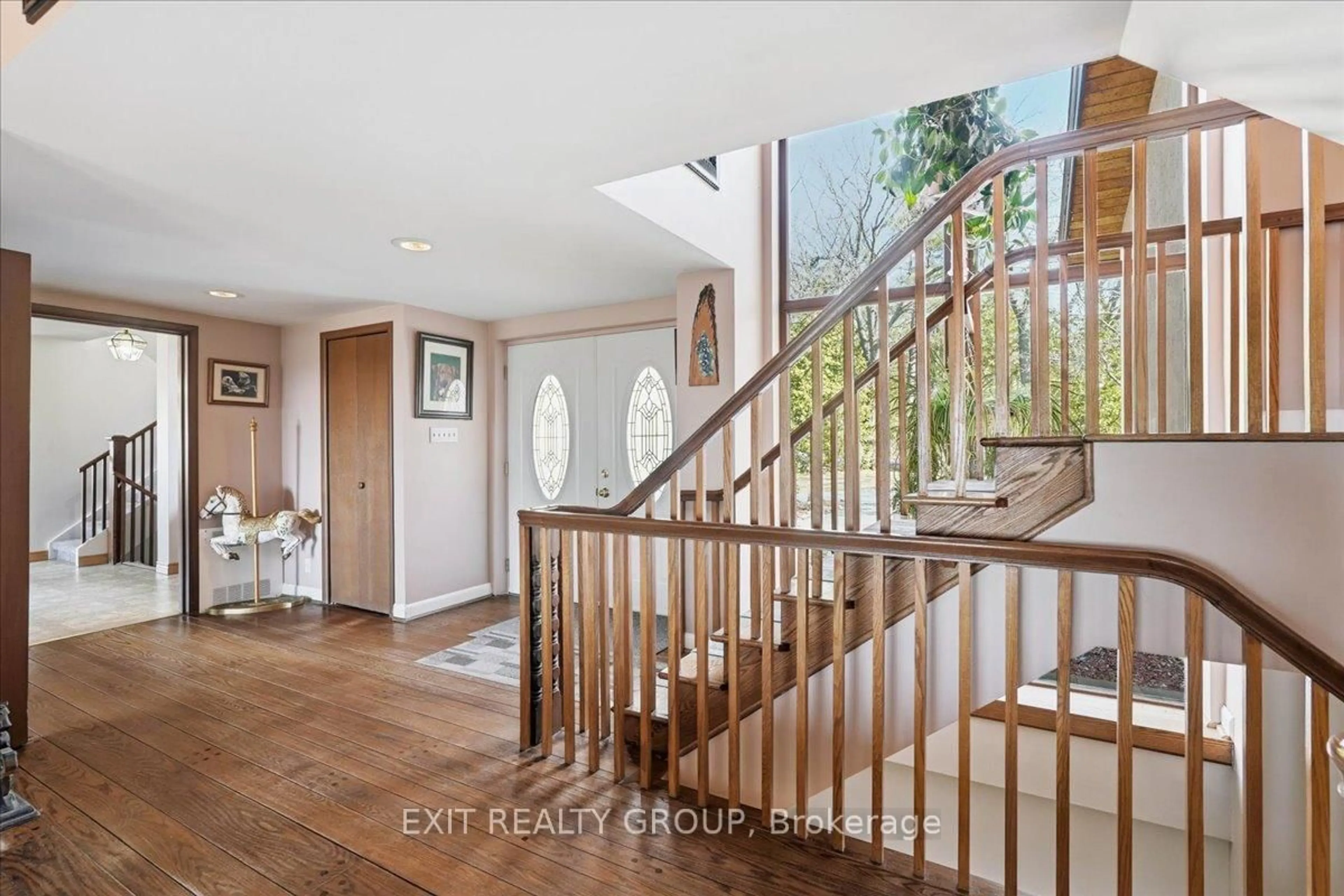 Indoor entryway for 401 Hearns Rd, Hastings Ontario K0K 2C0