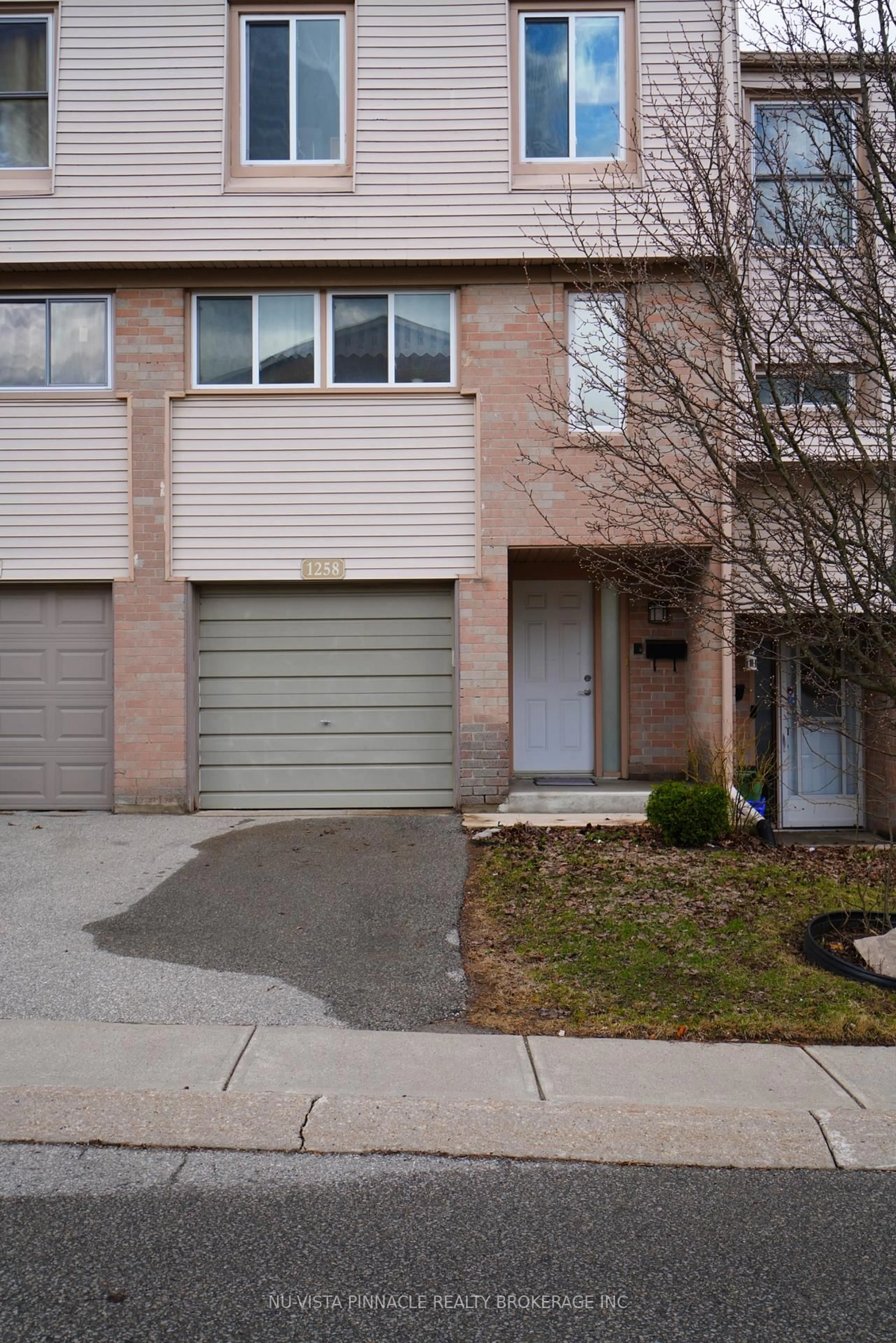 Unknown for 1258 Limberlost Rd #35, London North Ontario N6G 3A5
