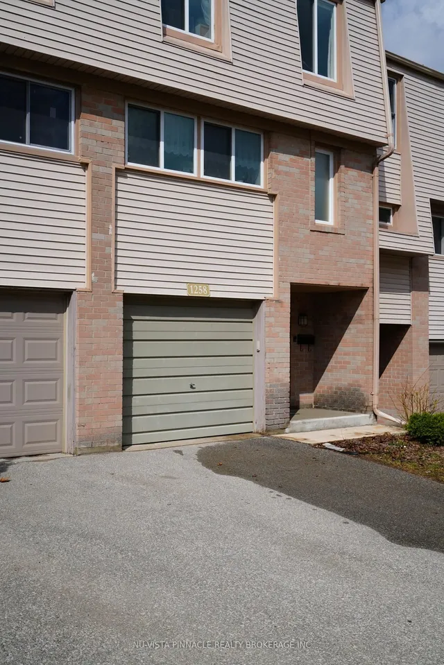 1258 Limberlost Rd #35, London North 2