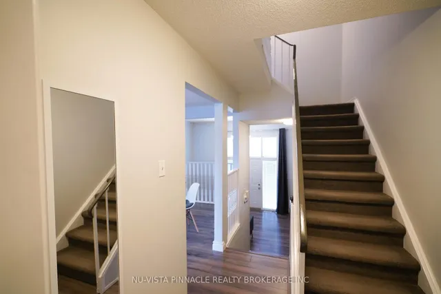 1258 Limberlost Rd #35, London North 5