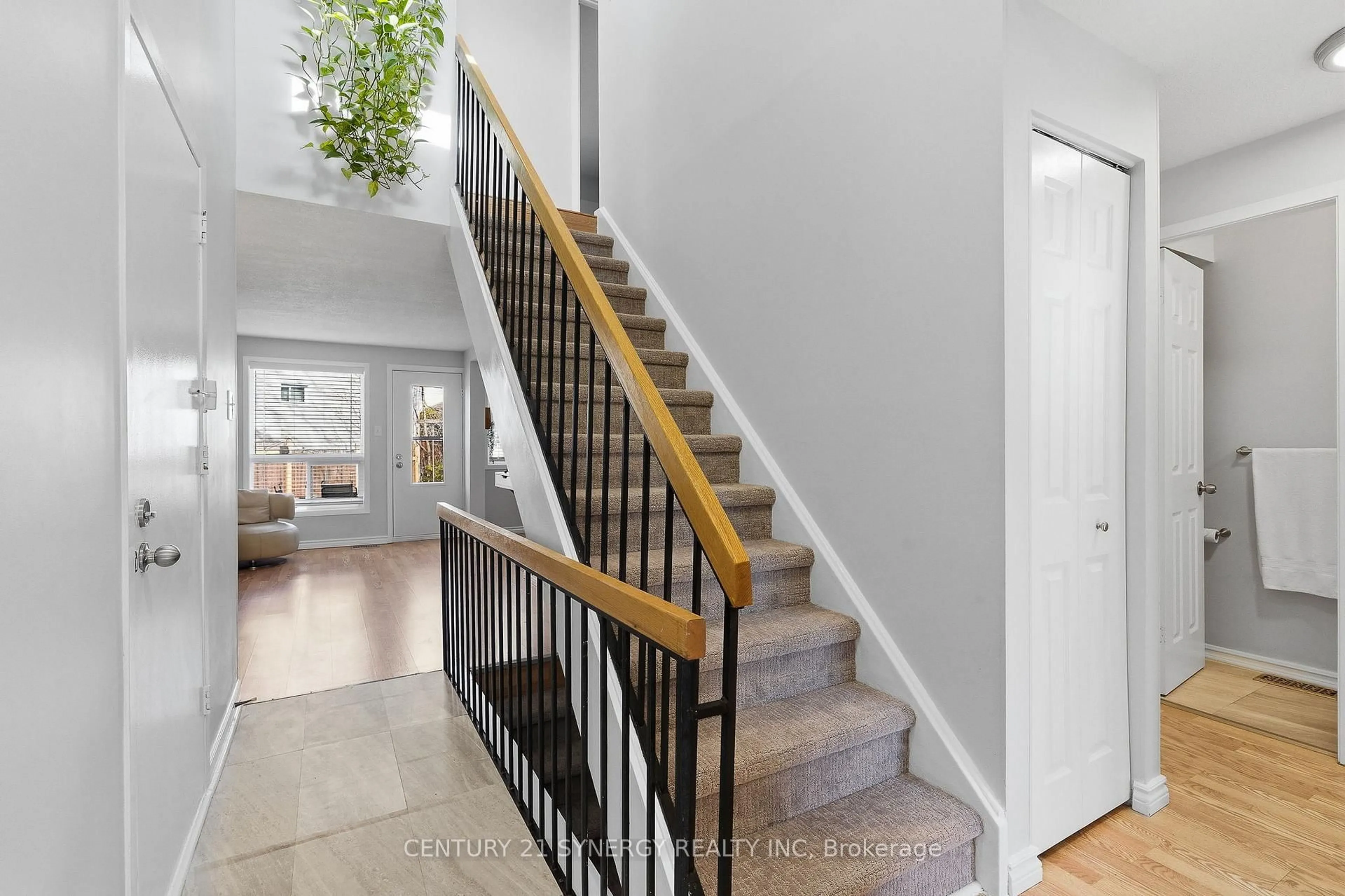 Unknown for 45 Tedwyn Dr, Barrhaven Ontario K2J 1P9