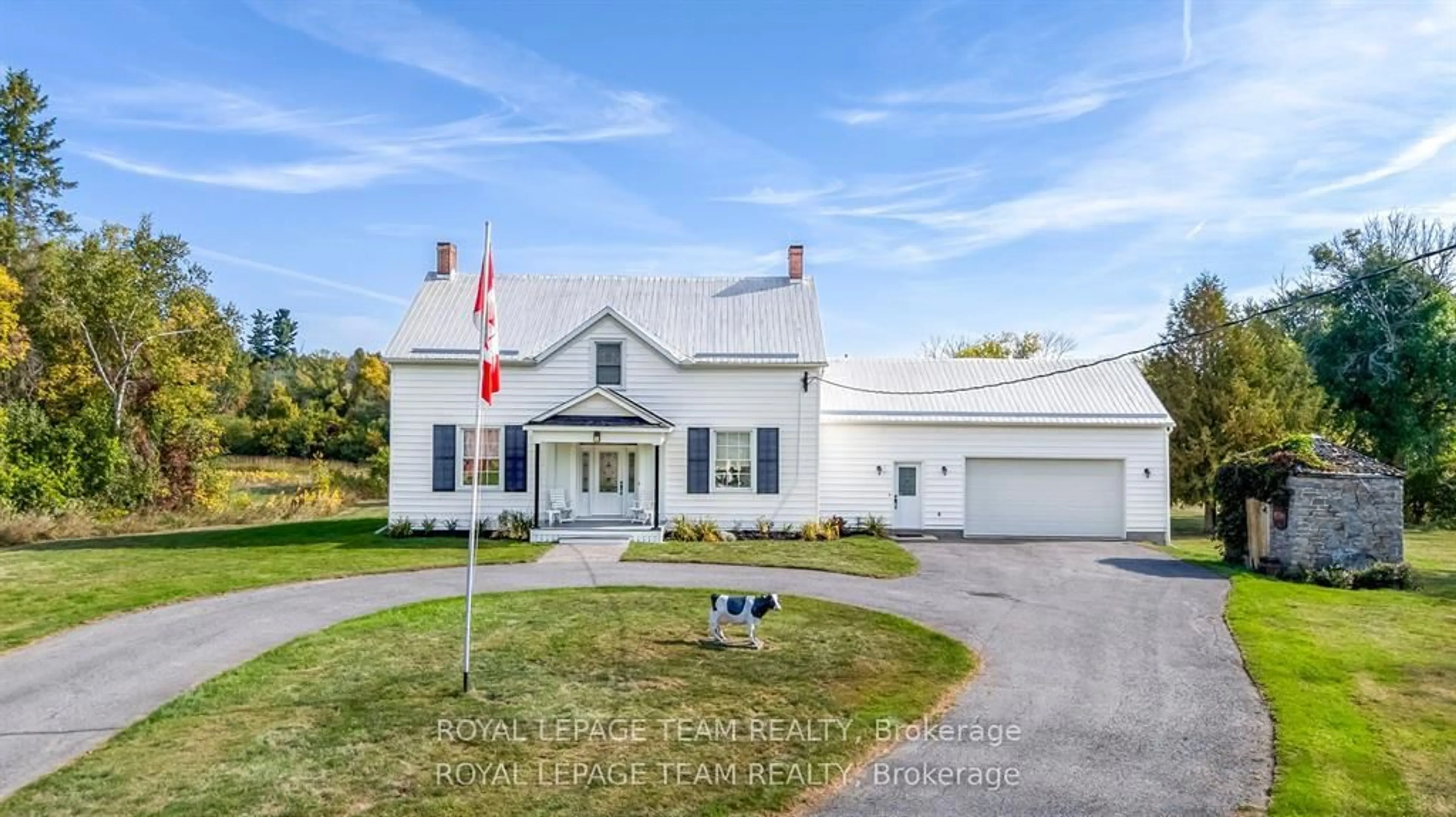 A pic from outside/outdoor area/front of a property/back of a property/a pic from drone, street for 4528 County Road 29 Rd, Almonte Ontario K0A 1A0