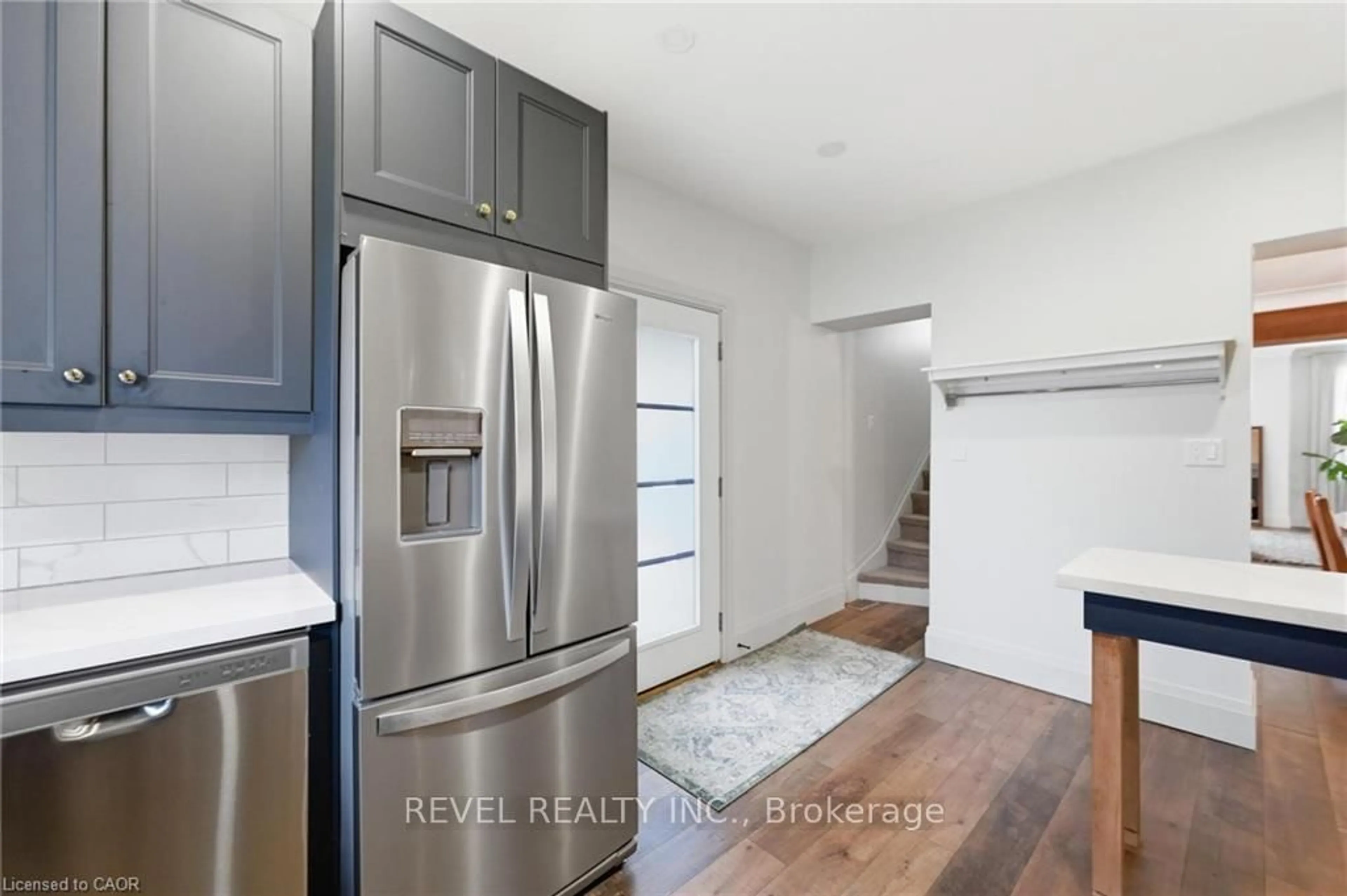 Unknown for 47 Wood St, Hamilton Ontario L8L 3Y2