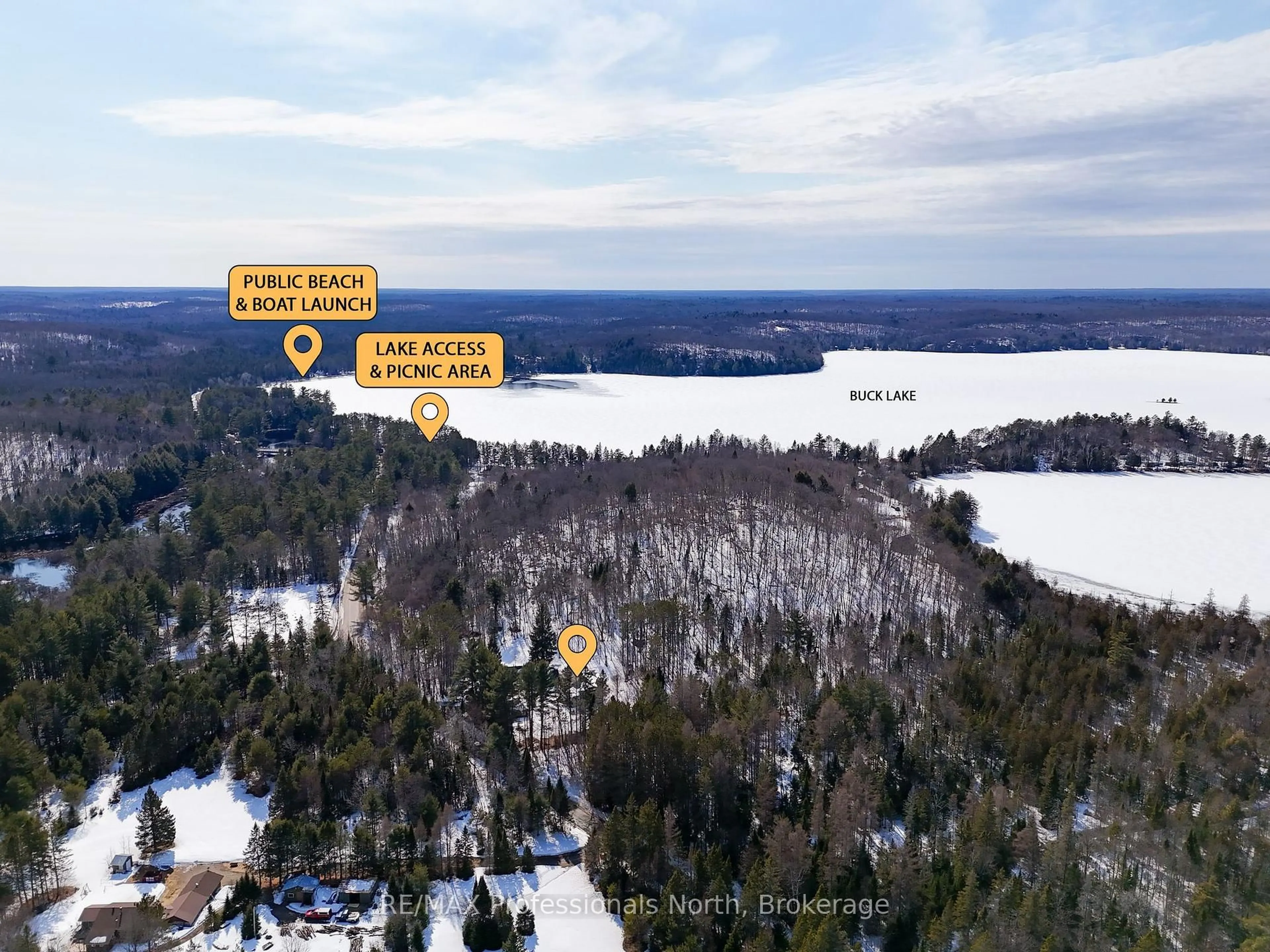 A pic from outside/outdoor area/front of a property/back of a property/a pic from drone, water/lake/river/ocean view for 34 Old Novar Rd, Huntsville Ontario P1H 2J2
