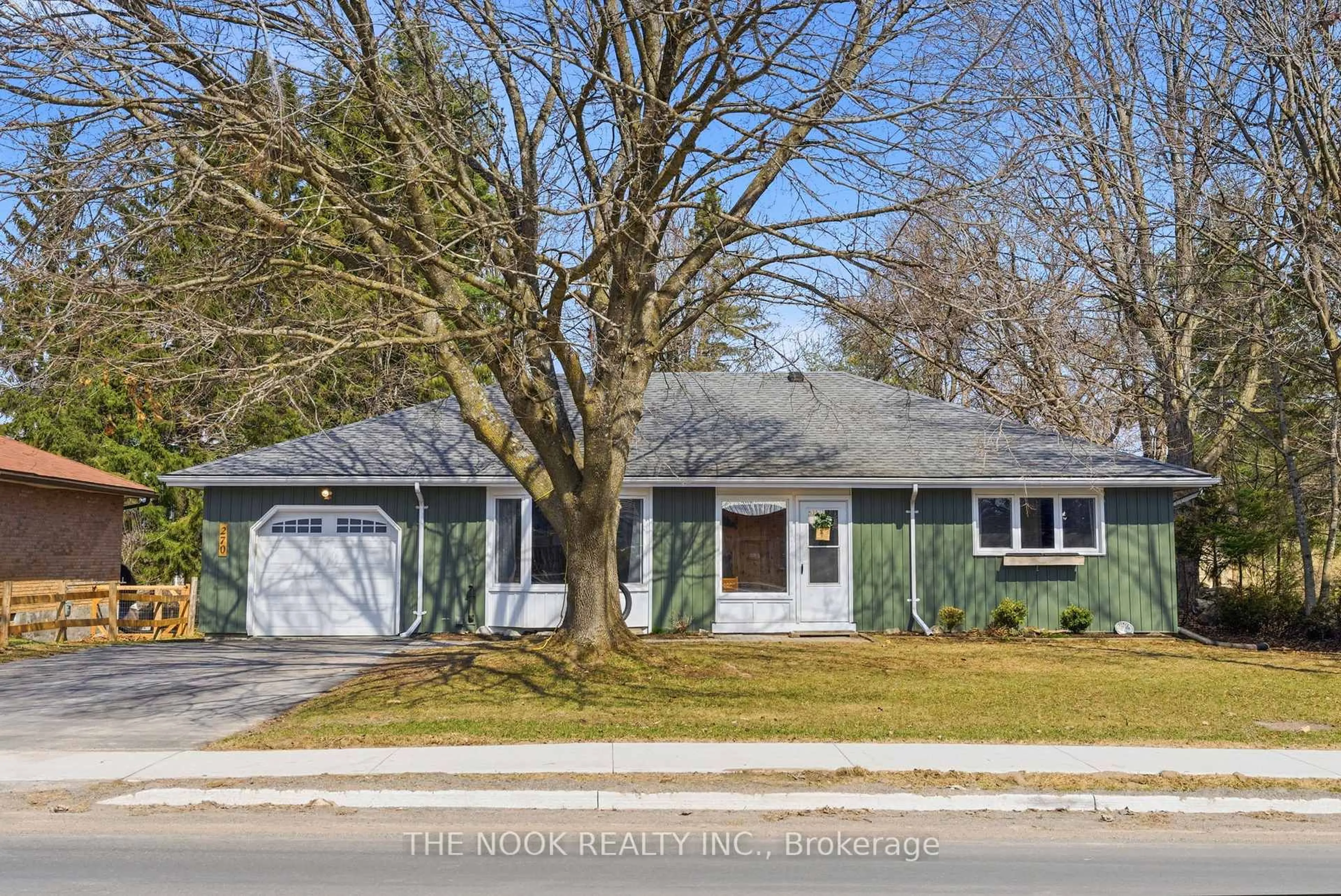 Home with vinyl exterior material, street for 270 St. Lawrence St, Madoc Ontario K0K 2K0