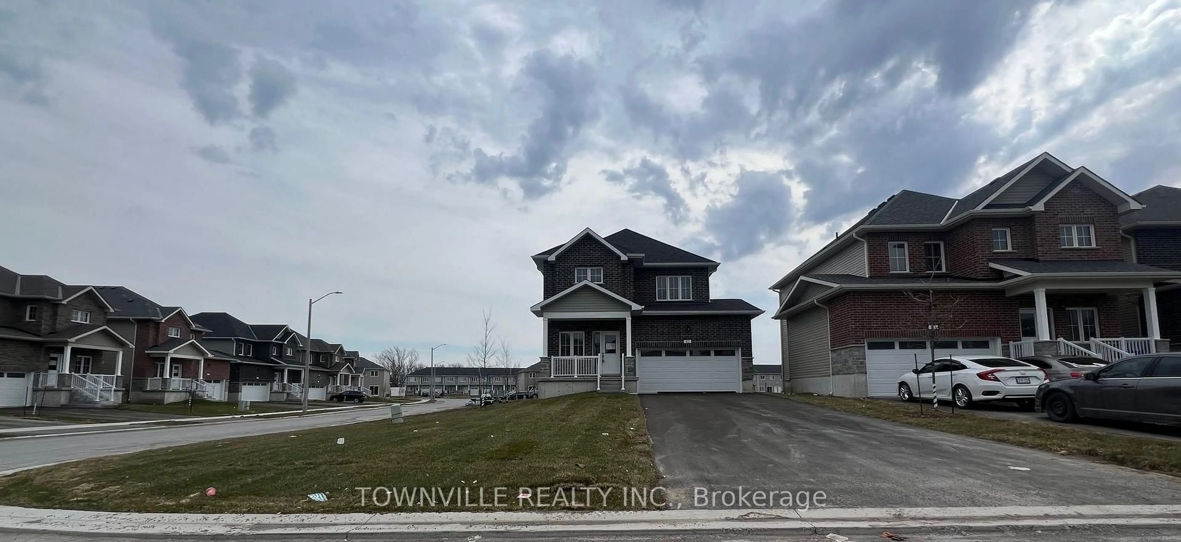 Unknown for 42 Bradden Cres, Belleville Ontario K8N 0T8