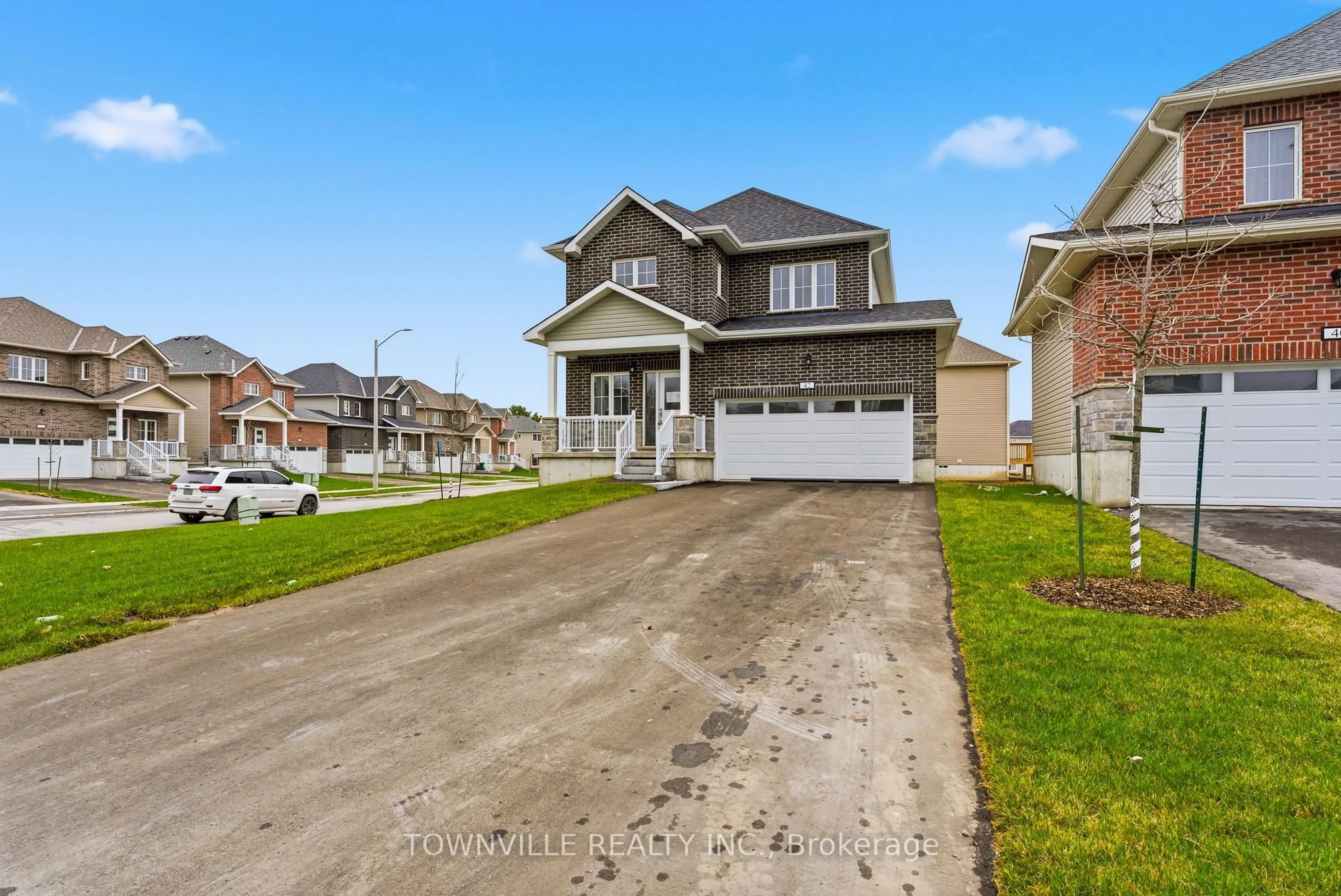 Unknown for 42 Bradden Cres, Belleville Ontario K8N 0T8