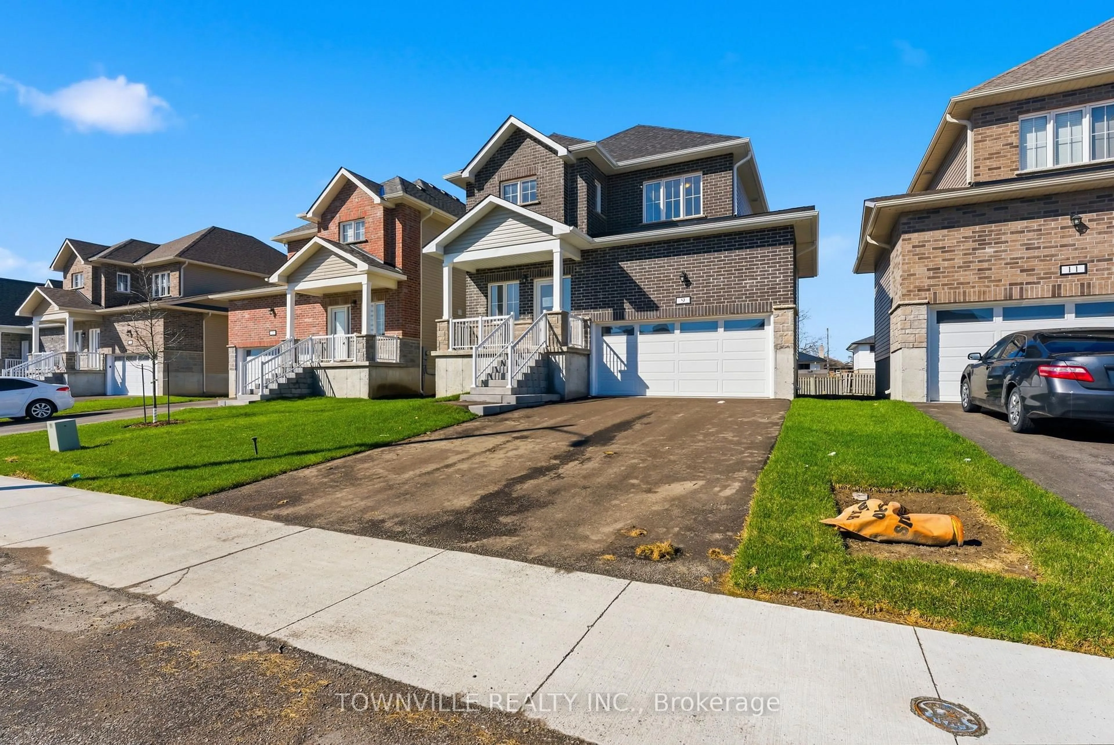 Unknown for 9 Bradden Cres, Belleville Ontario K8N 0T8