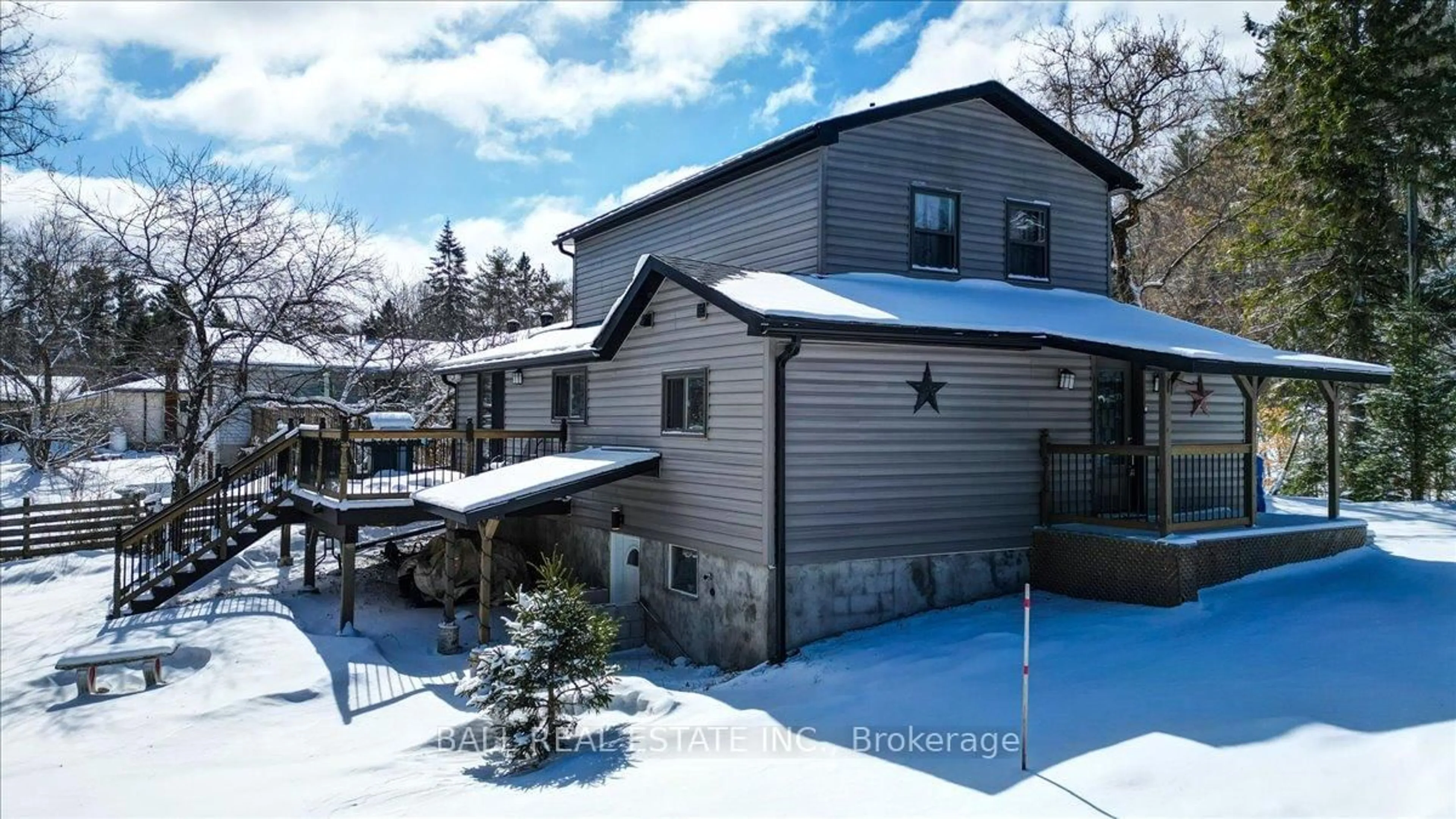 Home with vinyl exterior material, street for 4 Nicklaus Dr, Bancroft Ontario K0L 1C0