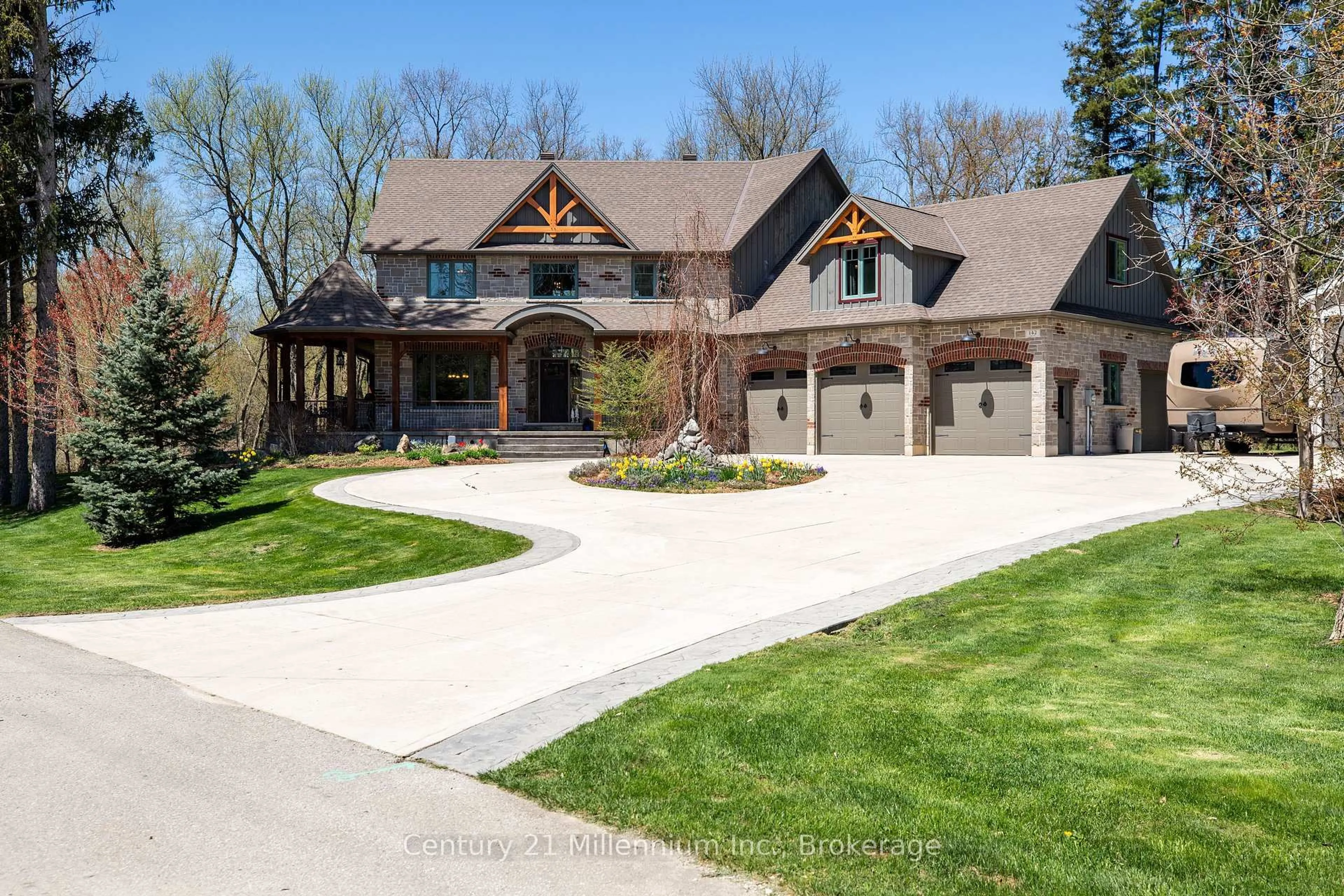 Home with brick exterior material, street for 142 Mill St, Arran-Elderslie Ontario N0H 2N0