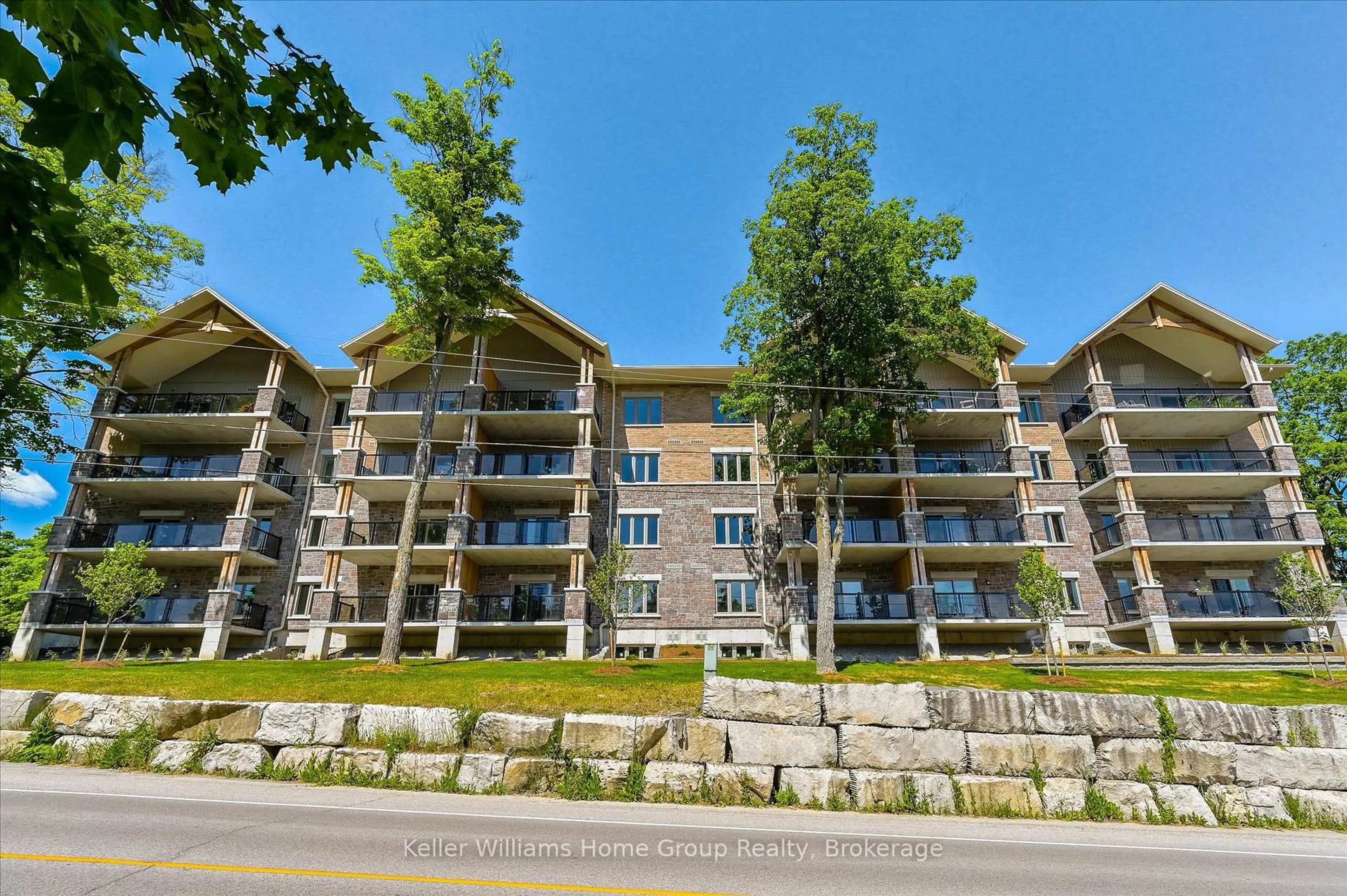 A pic from outside/outdoor area/front of a property/back of a property/a pic from drone, building for 19 Stumpf St #307, Centre Wellington Ontario N0B 1S0