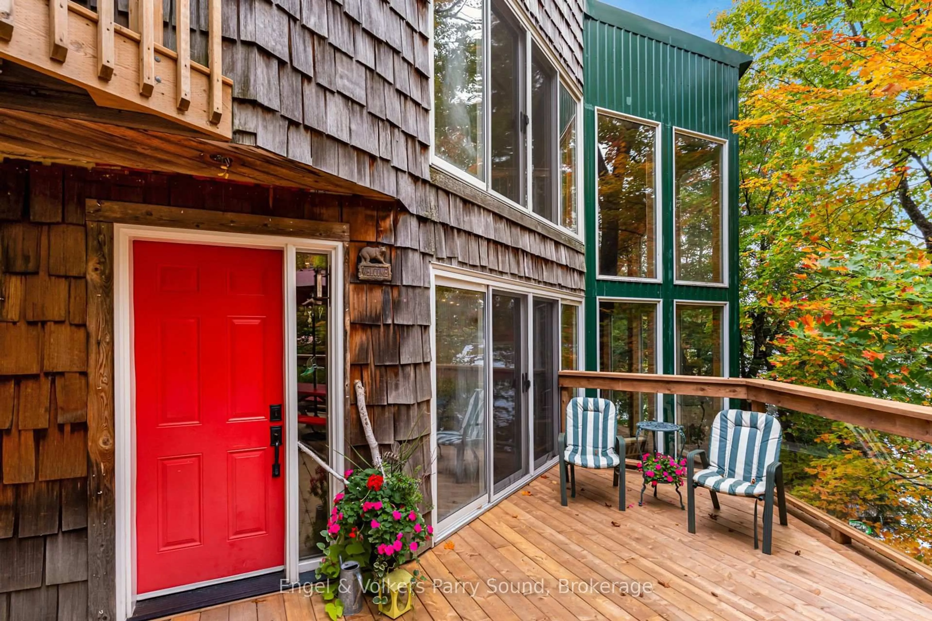 Patio, water/lake/river/ocean view for 139 Manitou Dr, McKellar Ontario P0G 0A1