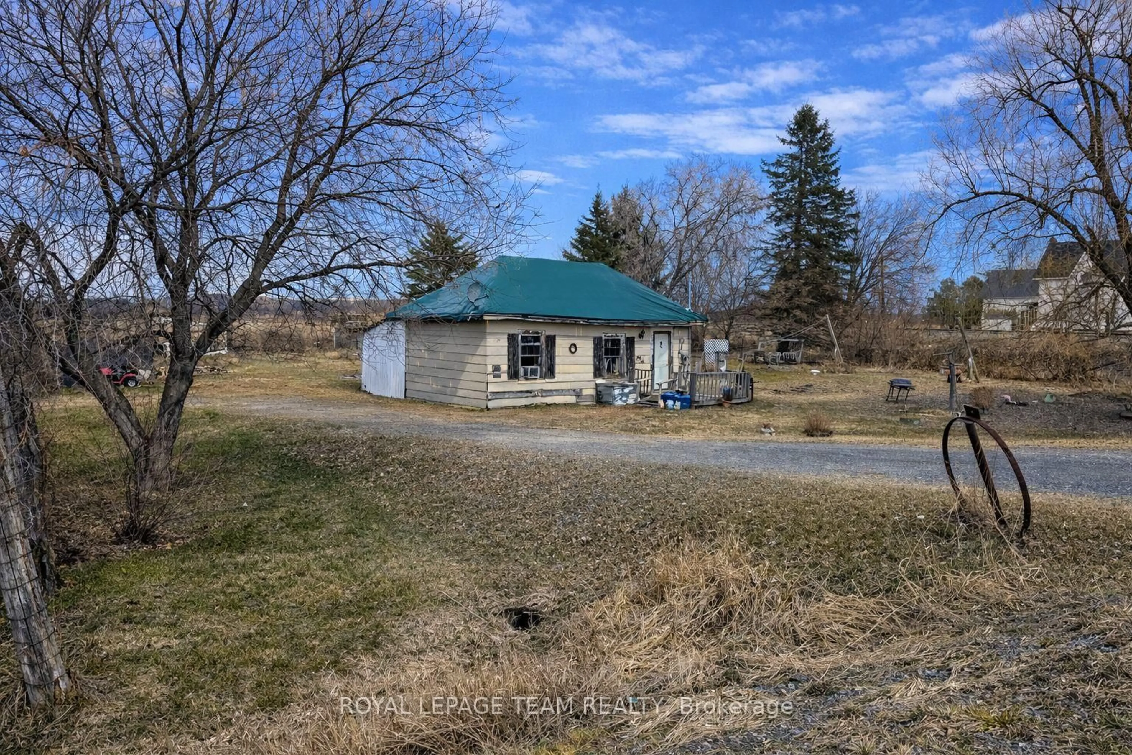 A pic from outside/outdoor area/front of a property/back of a property/a pic from drone, unknown for 2191 County Road 1 Rd, North Dundas Ontario K0E 1S0
