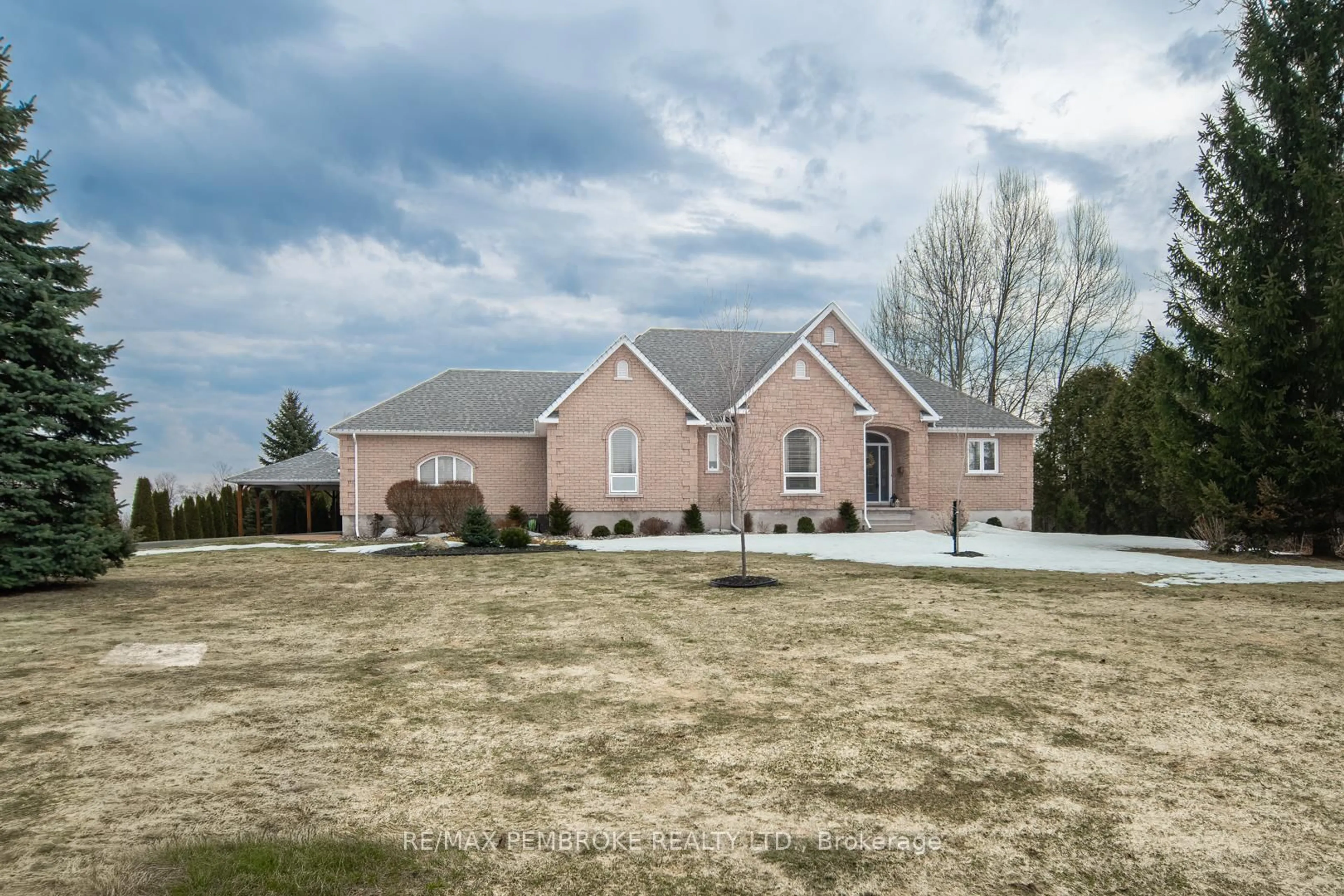 Unknown for 20 Mallard St, Pembroke Ontario K8A 8N9