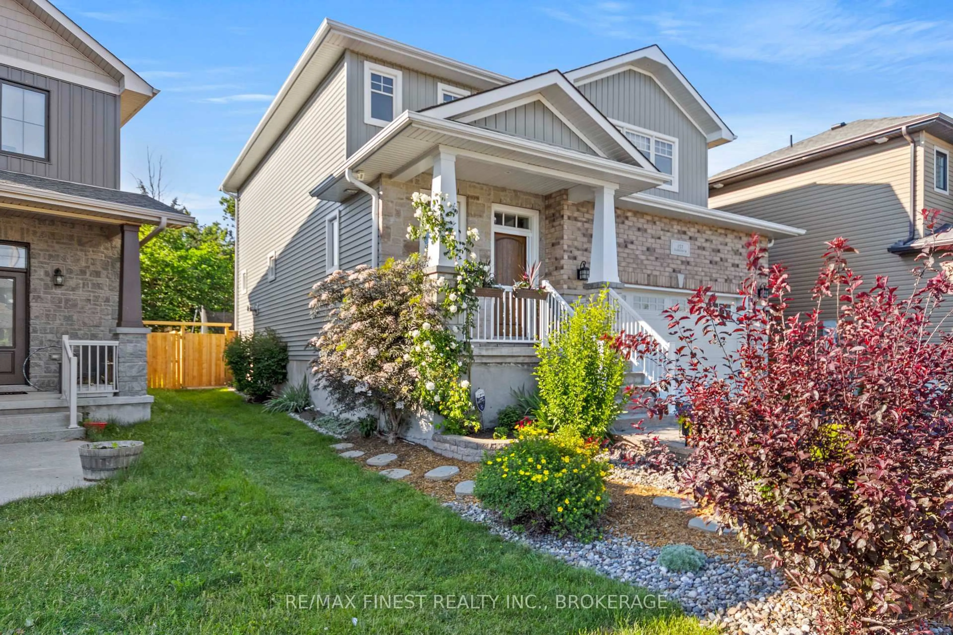 Unknown for 157 Islandview Dr, Amherstview Ontario K7N 0A5