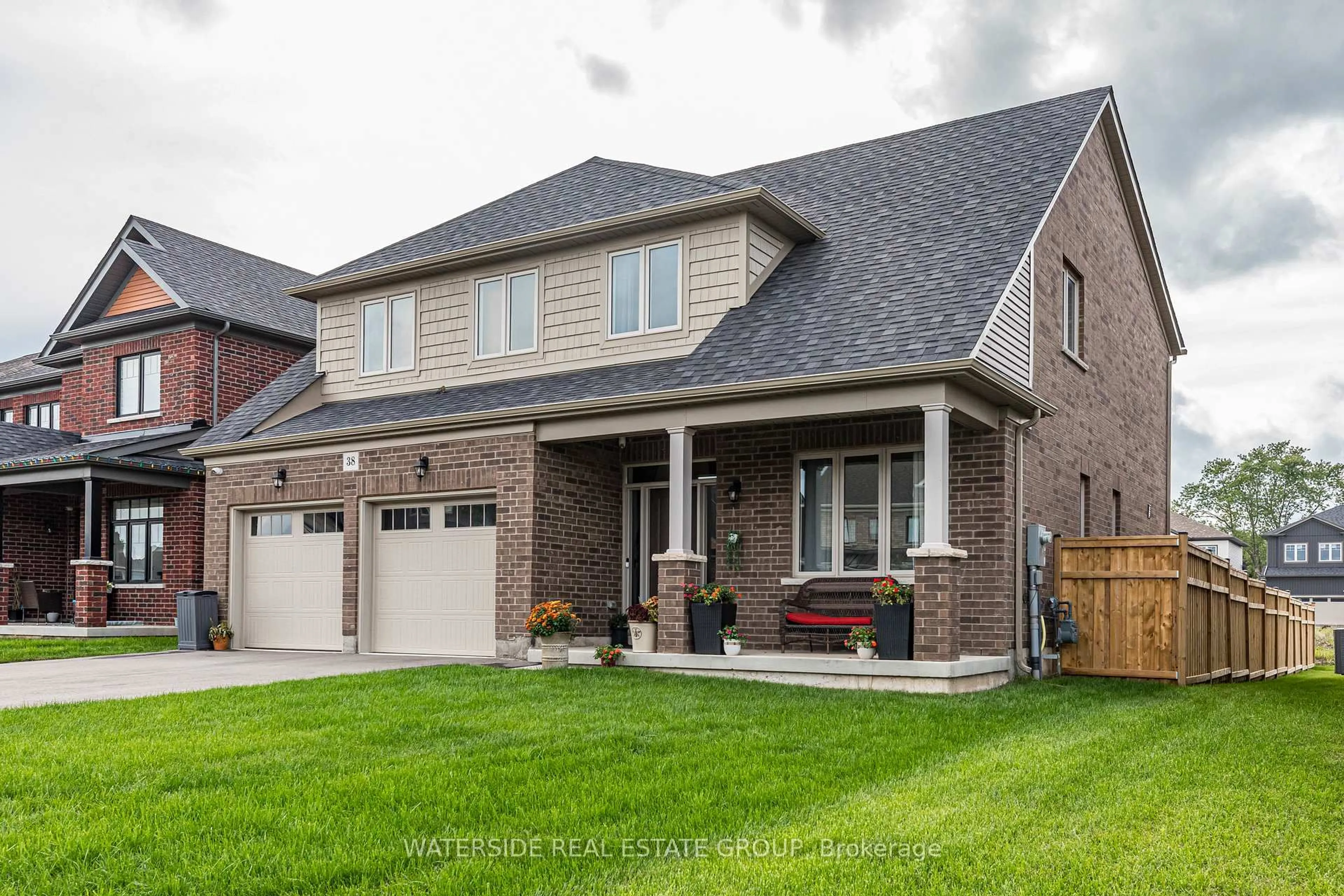 Home with brick exterior material, street for 38 Oriole Cres, Port Colborne Ontario L3K 6E2