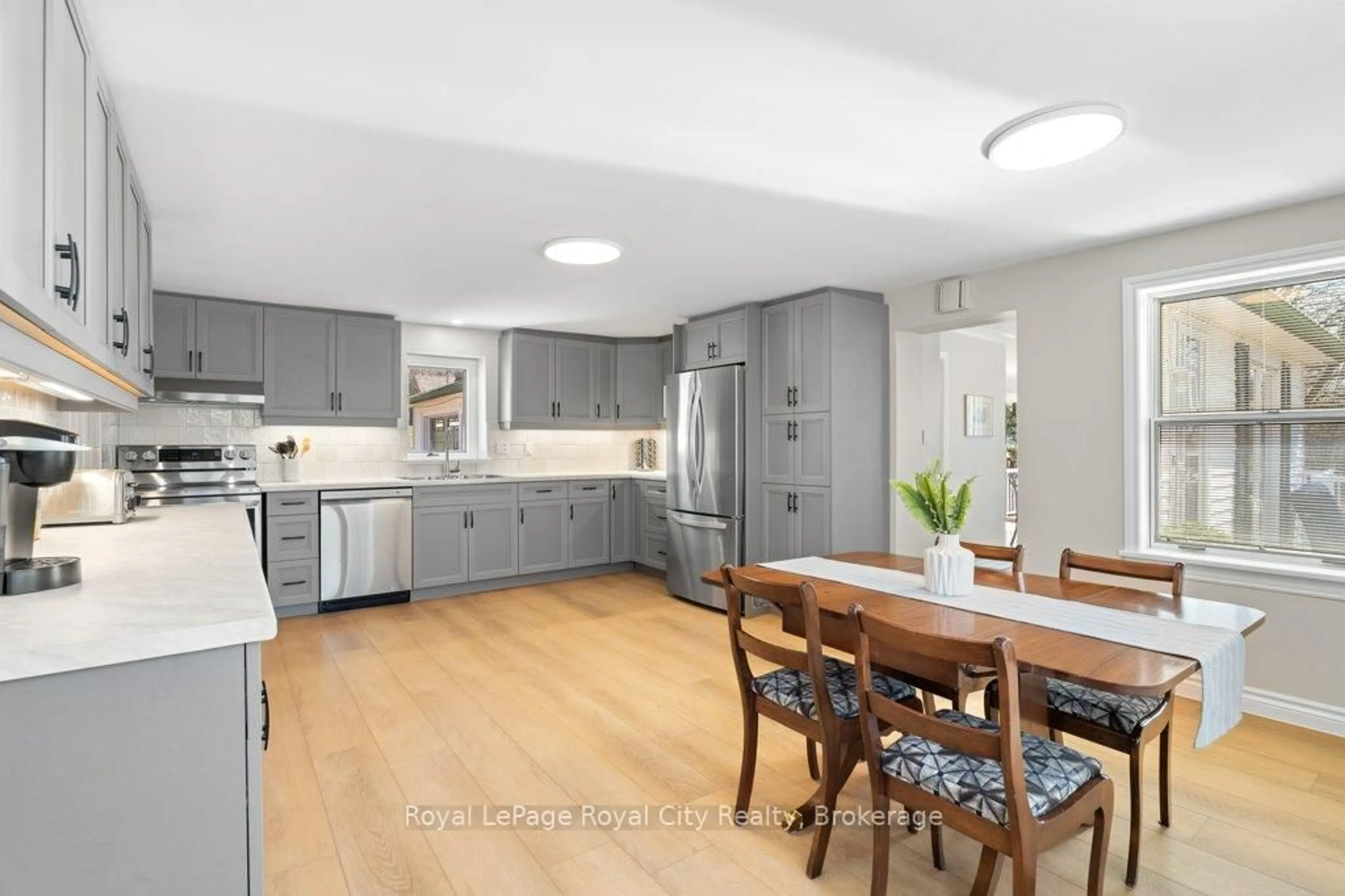 Open concept kitchen, unknown for 8397 Wellington 22 Rd, Guelph/Eramosa Ontario N0B 2K0