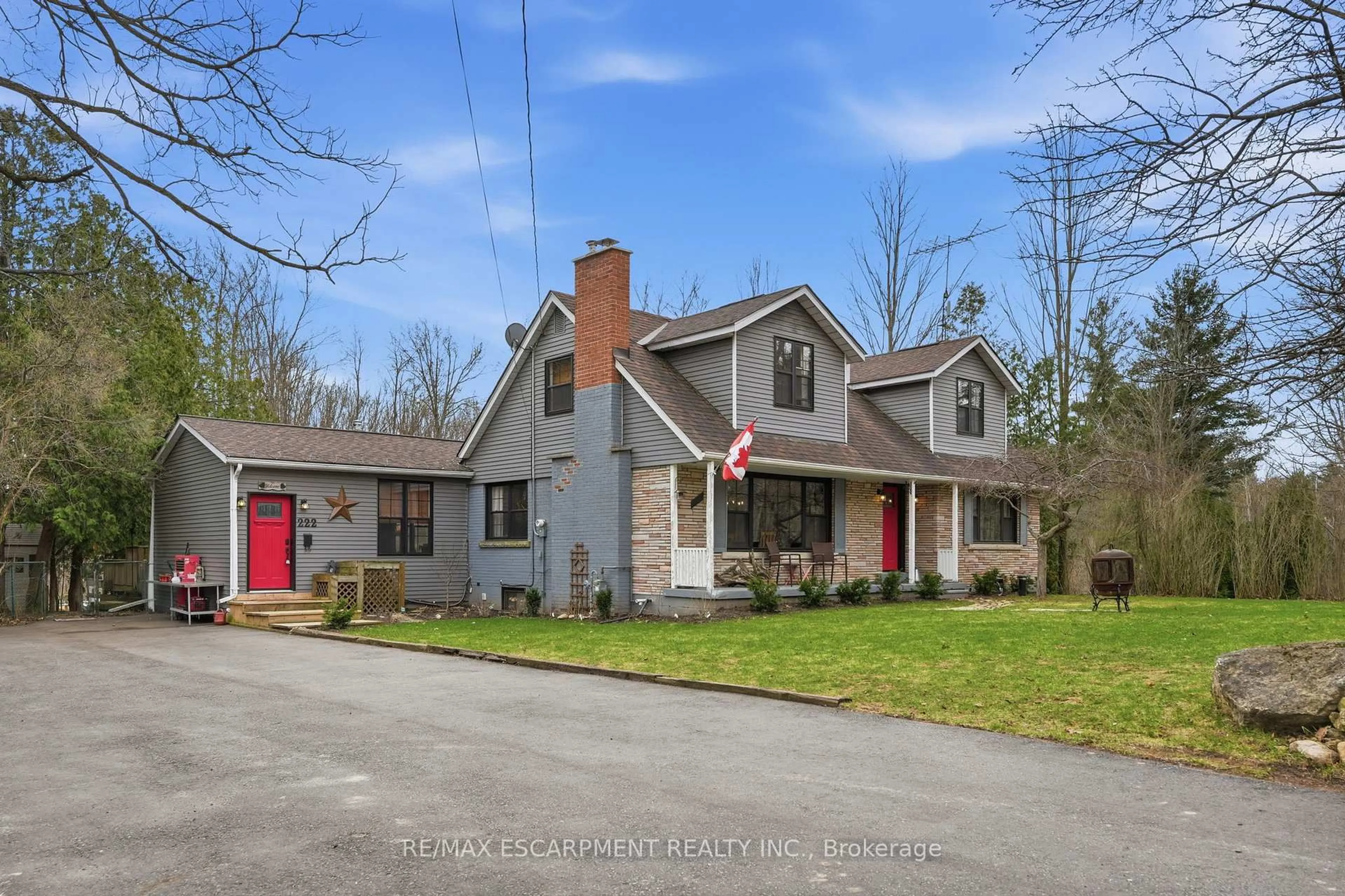 A pic from outside/outdoor area/front of a property/back of a property/a pic from drone, street for 222 Concession 11, Hamilton Ontario L8B 1H8