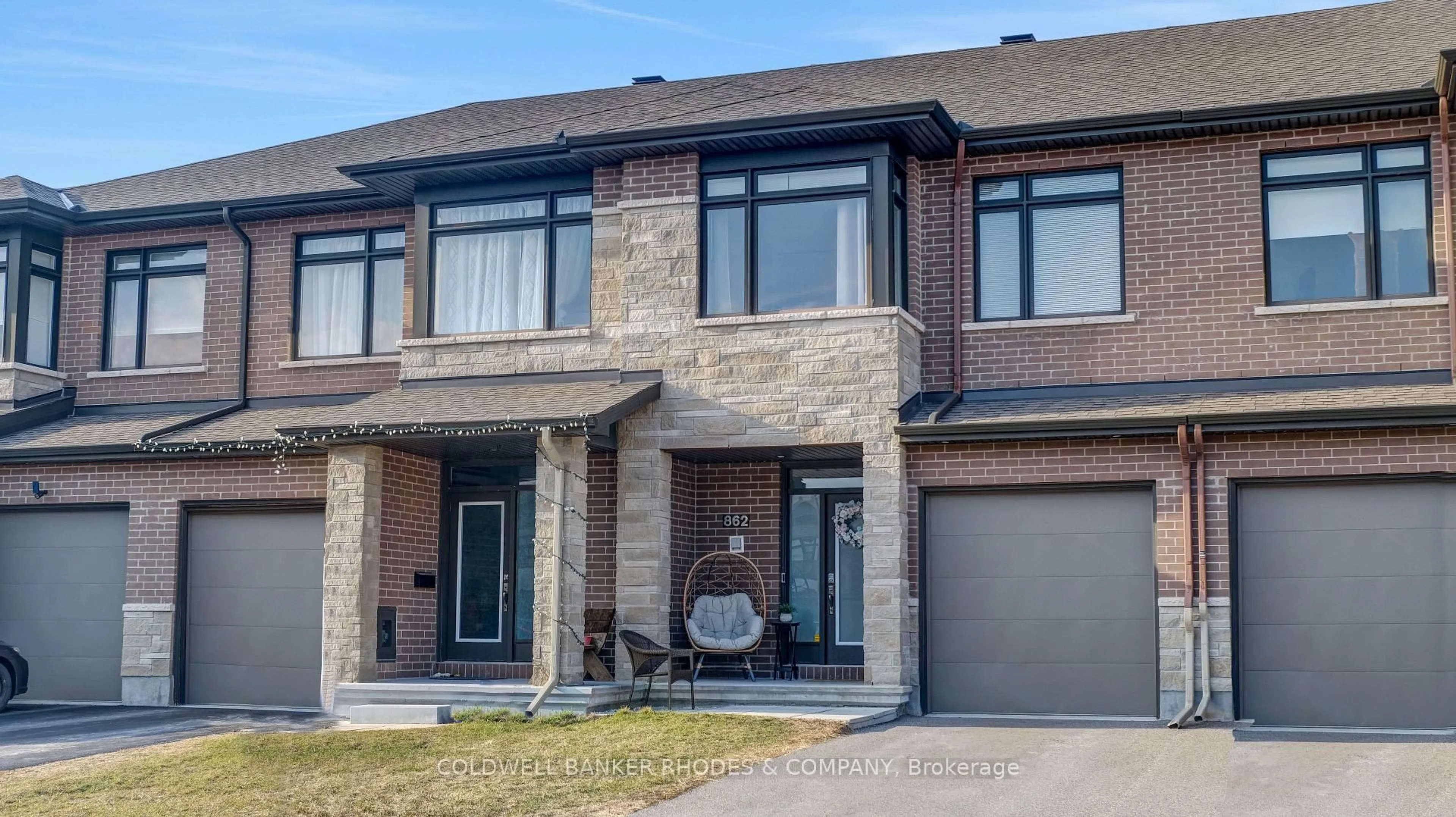 Home with brick exterior material, street for 862 Chipping Circ, Ottawa Ontario K4M 0E7